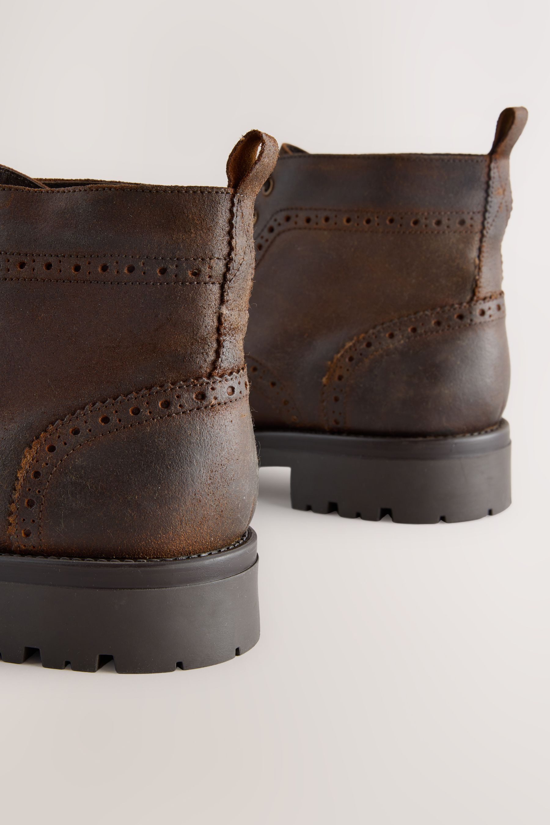 Next Hohe Schnürstiefel im Budapesterstil Schnürstiefelette (1-tlg)