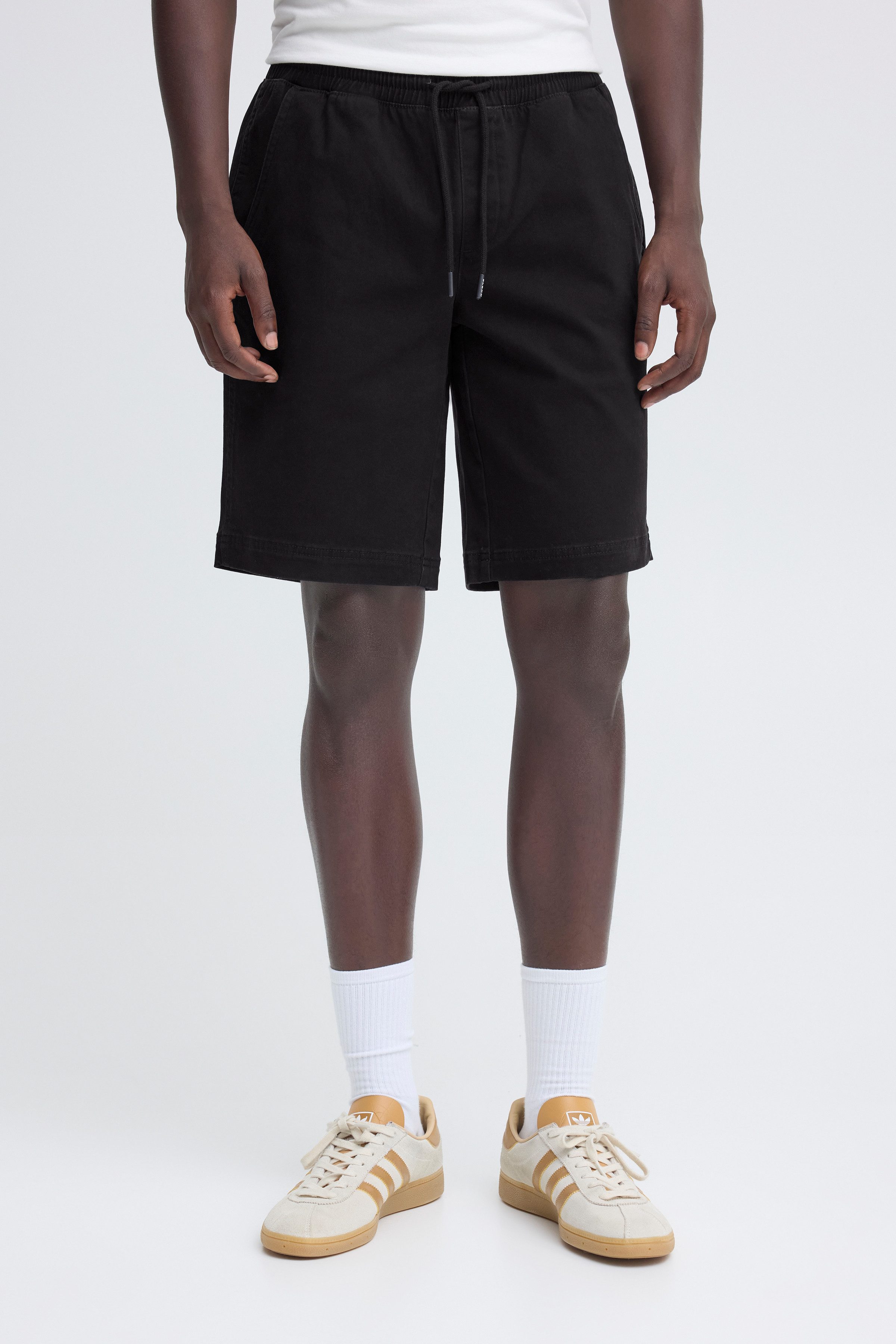 Blend Shorts BHMARCO REG PULL ON SHORTS aus Baumwollmischung, Regular Fit, pflegeleicht, elastisch