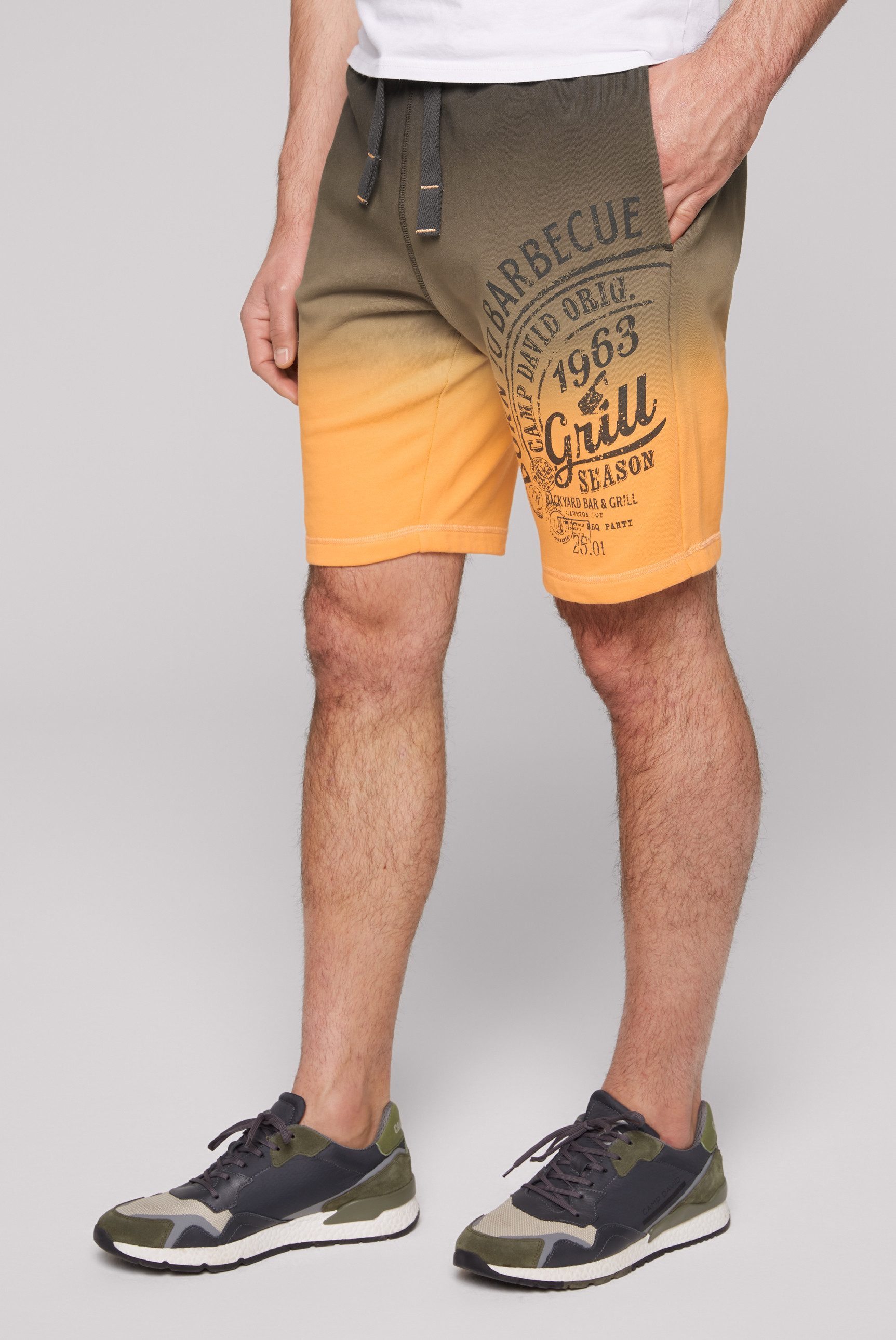 CAMP DAVID Sweatshorts mit Elastikbund und Kordel