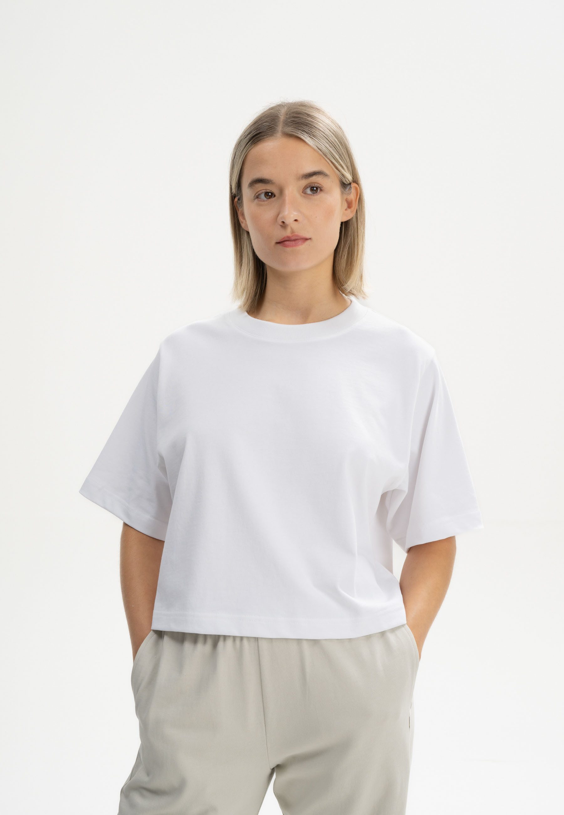 MELA Kurzarmshirt Cropped T-Shirt schwer JOSHNA günstig online kaufen