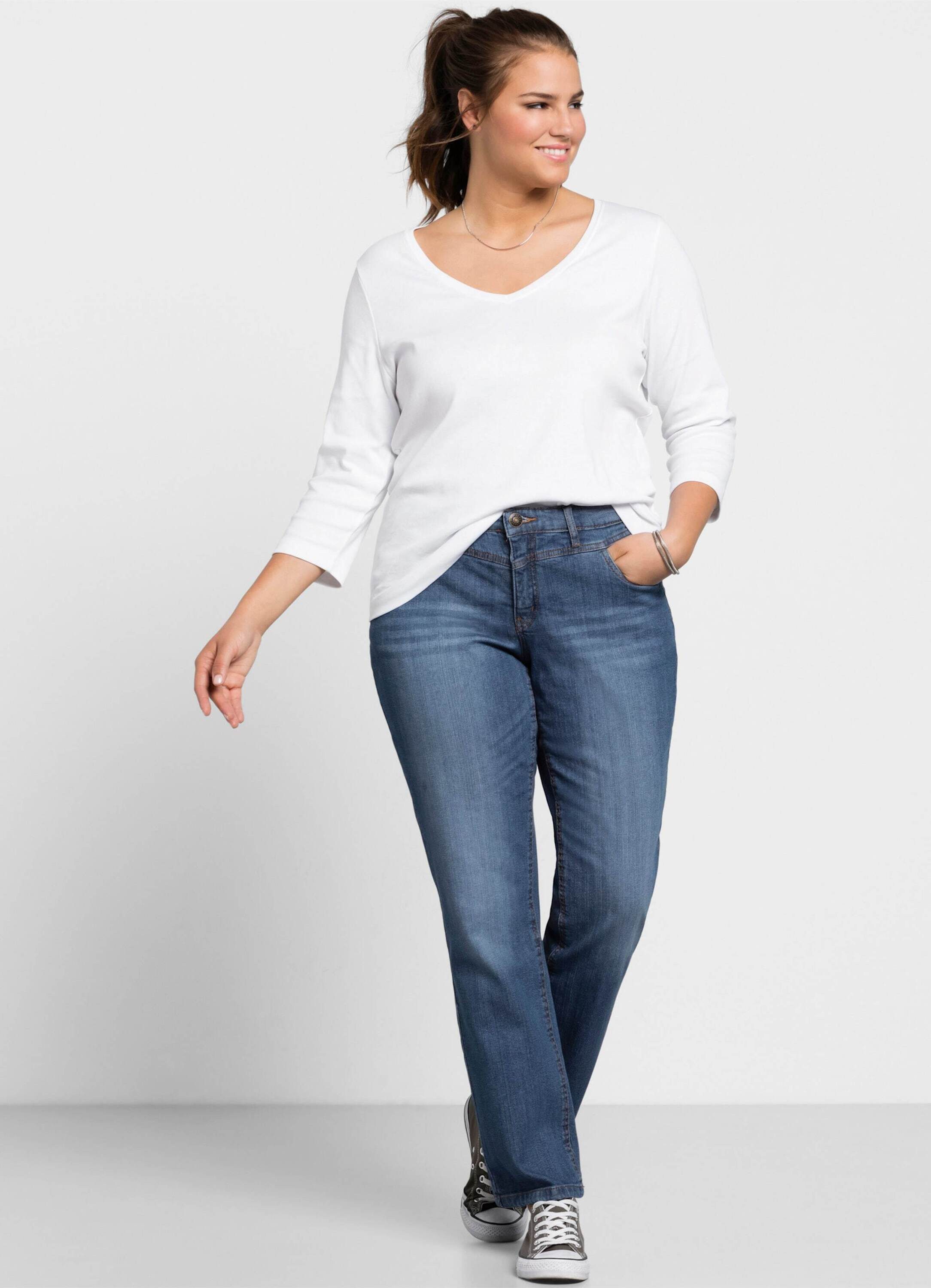 Sheego Bequeme Jeans Stretch-Jeans »Die Gerade« mit Used-Effekten – Bild 4 von 5