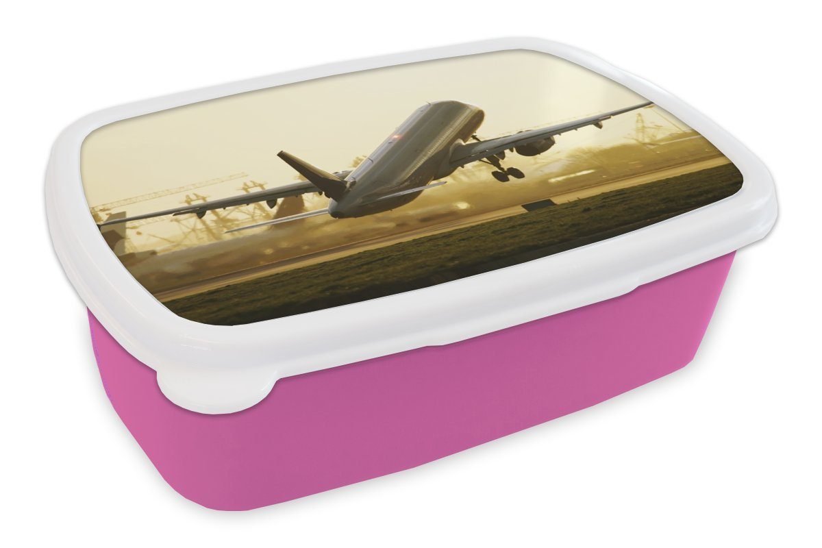 MuchoWow Lunchbox Ein Flugzeug, das von einer Startbahn abhebt, Kunststoff, (2-tlg), Brotbox für Erwachsene, Brotdose Kinder, Snackbox, Mädchen, Kunststoff rosa
