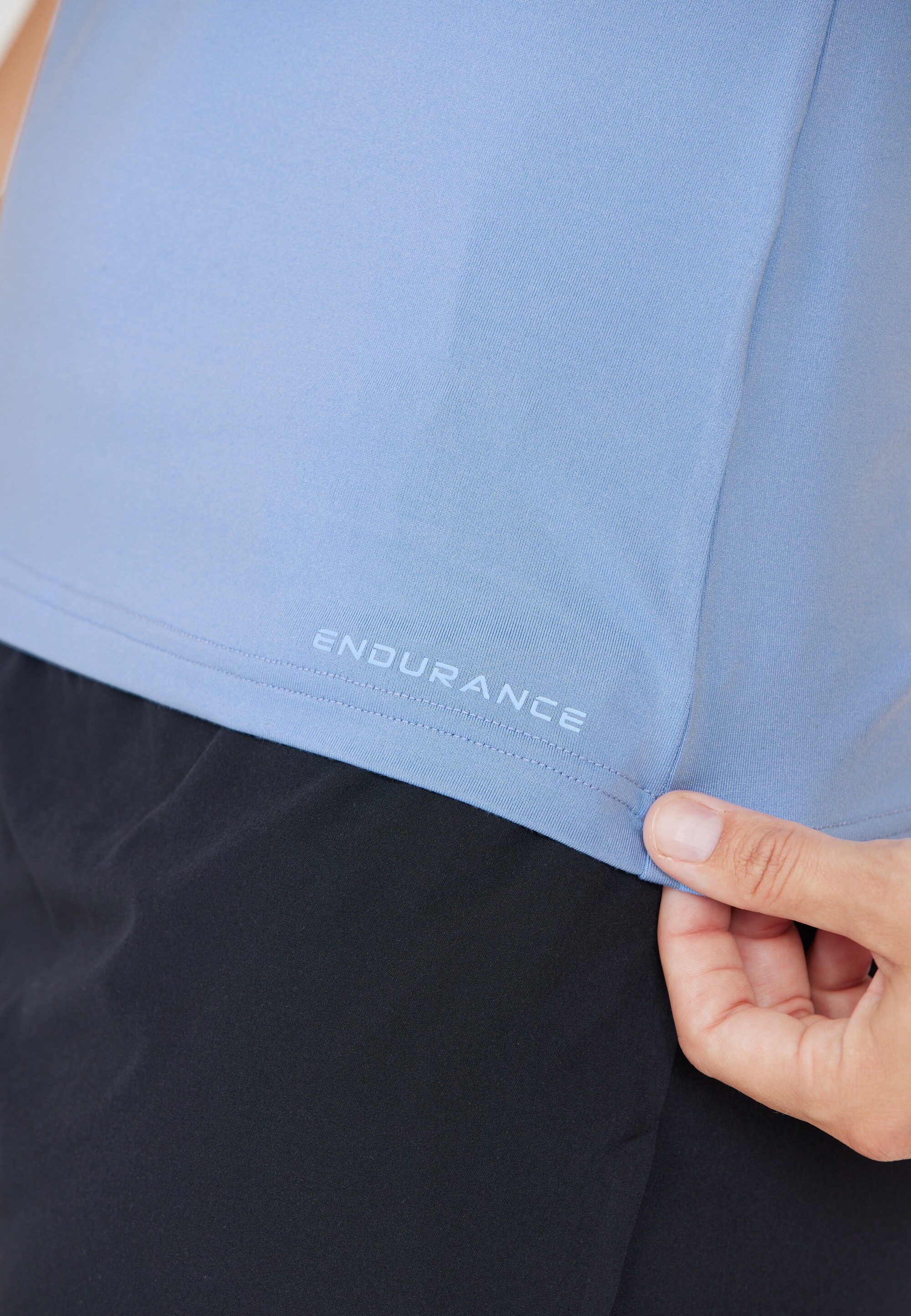 ENDURANCE Funktionsshirt Viv mit Quick Dry-Technologie