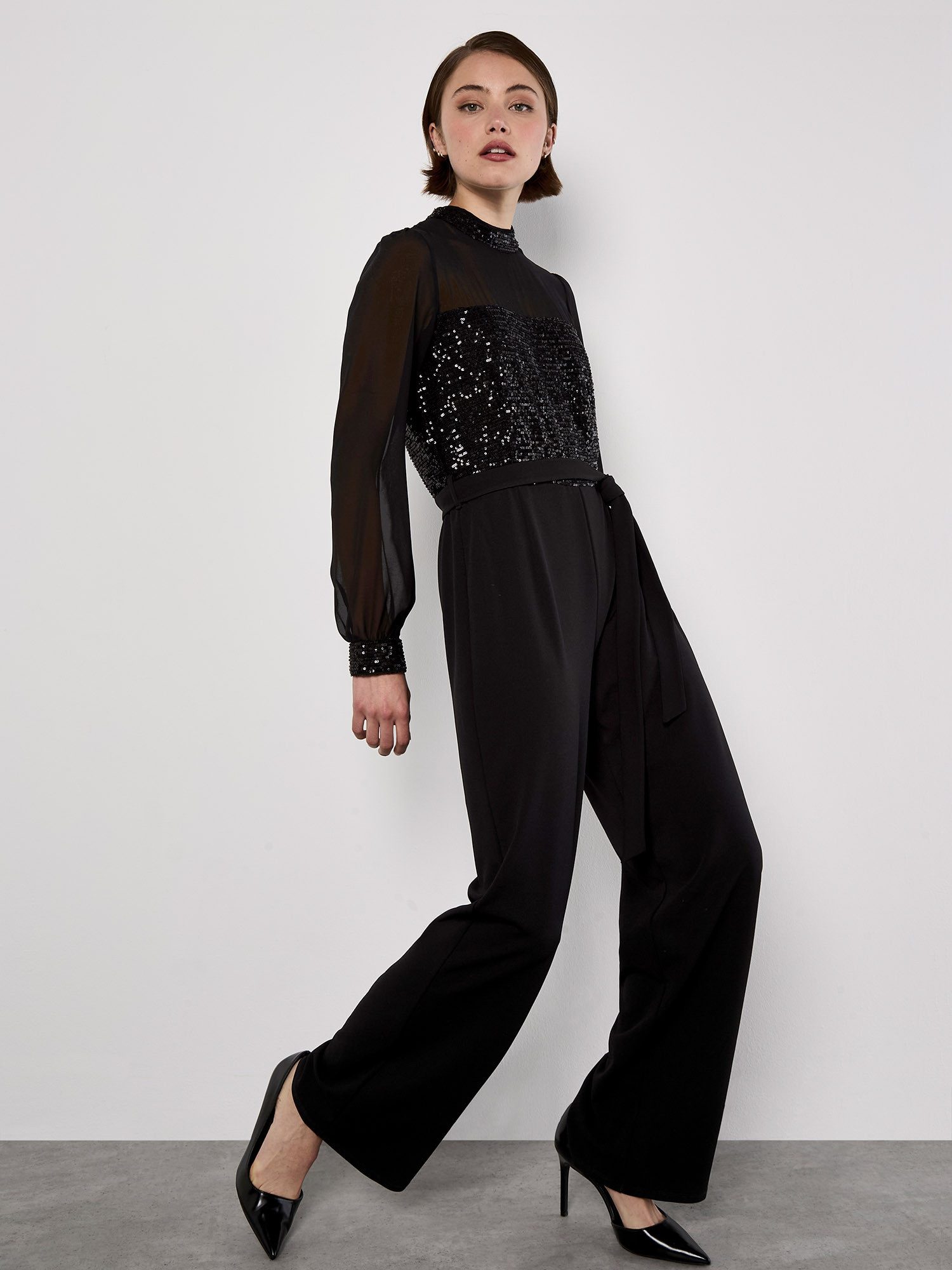 Apricot Jumpsuit Jumpsuit mit Paillettenverzierung mit Semitransparenz