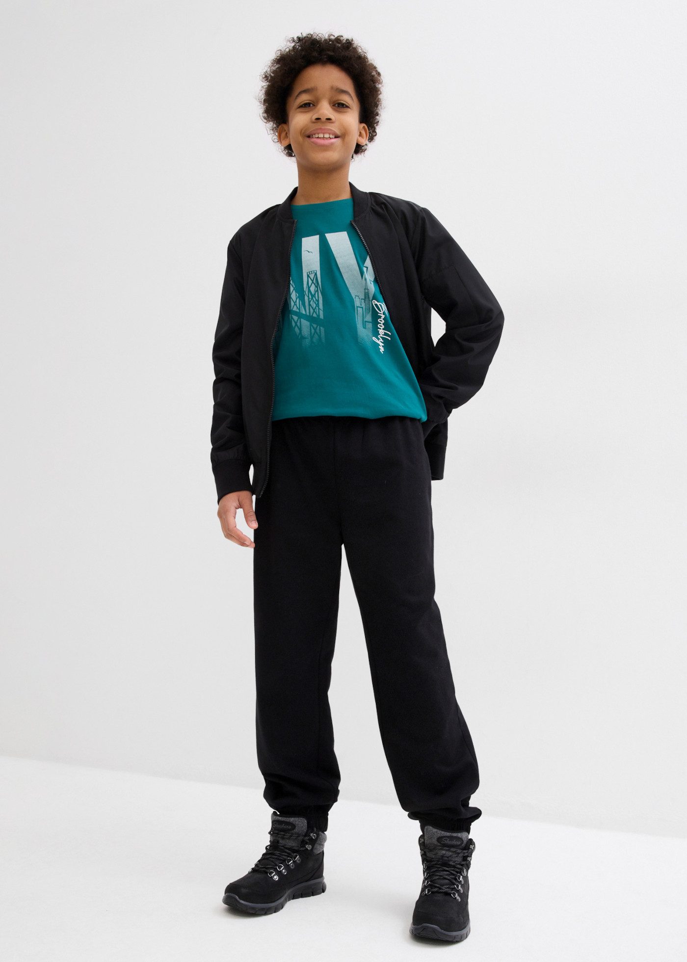 bonprix T-Shirt aus reiner Baumwolle, mit großem Frontdruck, Kurzarm-Design – Bild 3 von 5