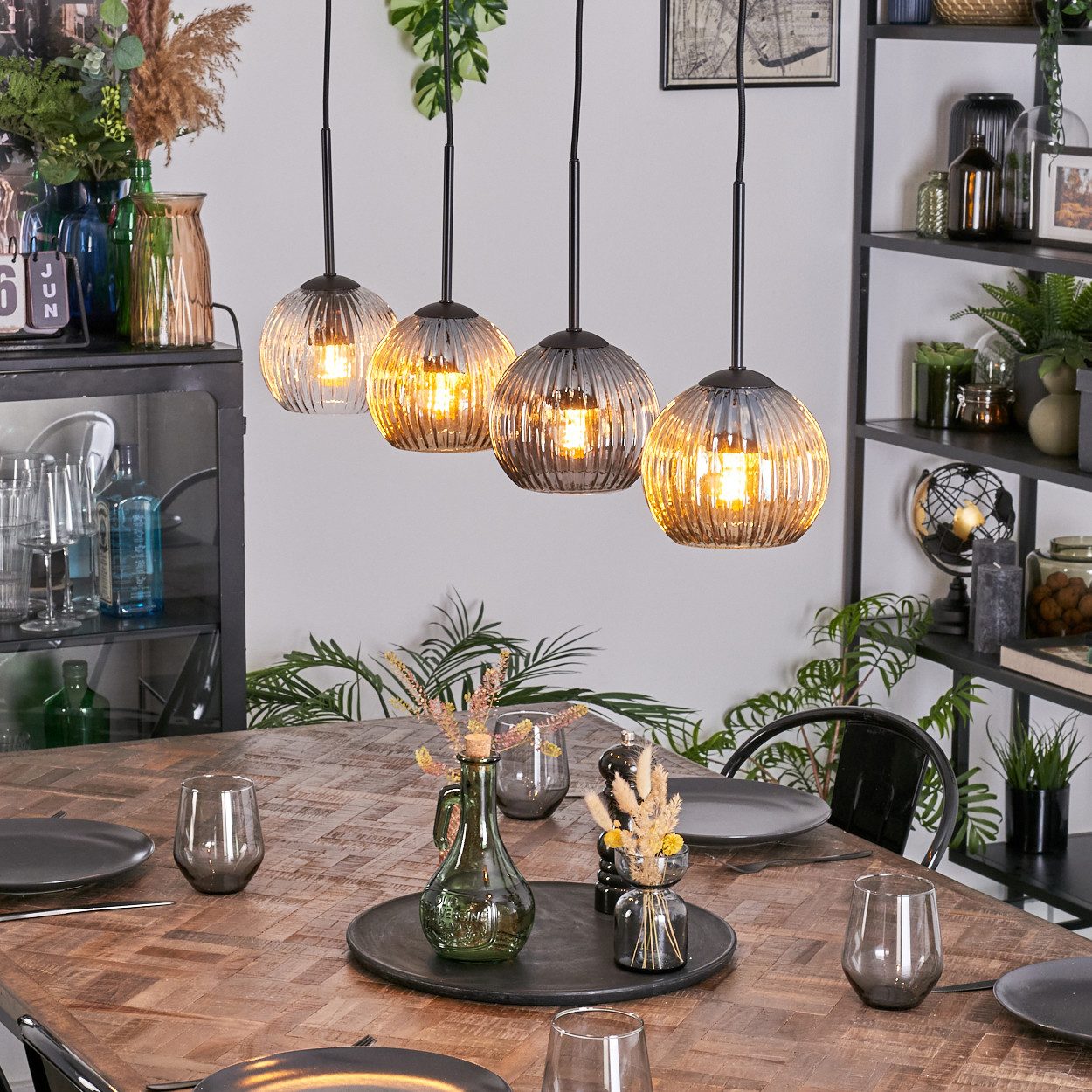 hofstein Hängeleuchte Hängelampe aus Metall/Riffelglas in Schwarz/Bernstein/Rauch/Klar, ohne Leuchtmittel, Hängeleuchte im modernen Retro/Vintage-Design (20 cm), 4 x E27