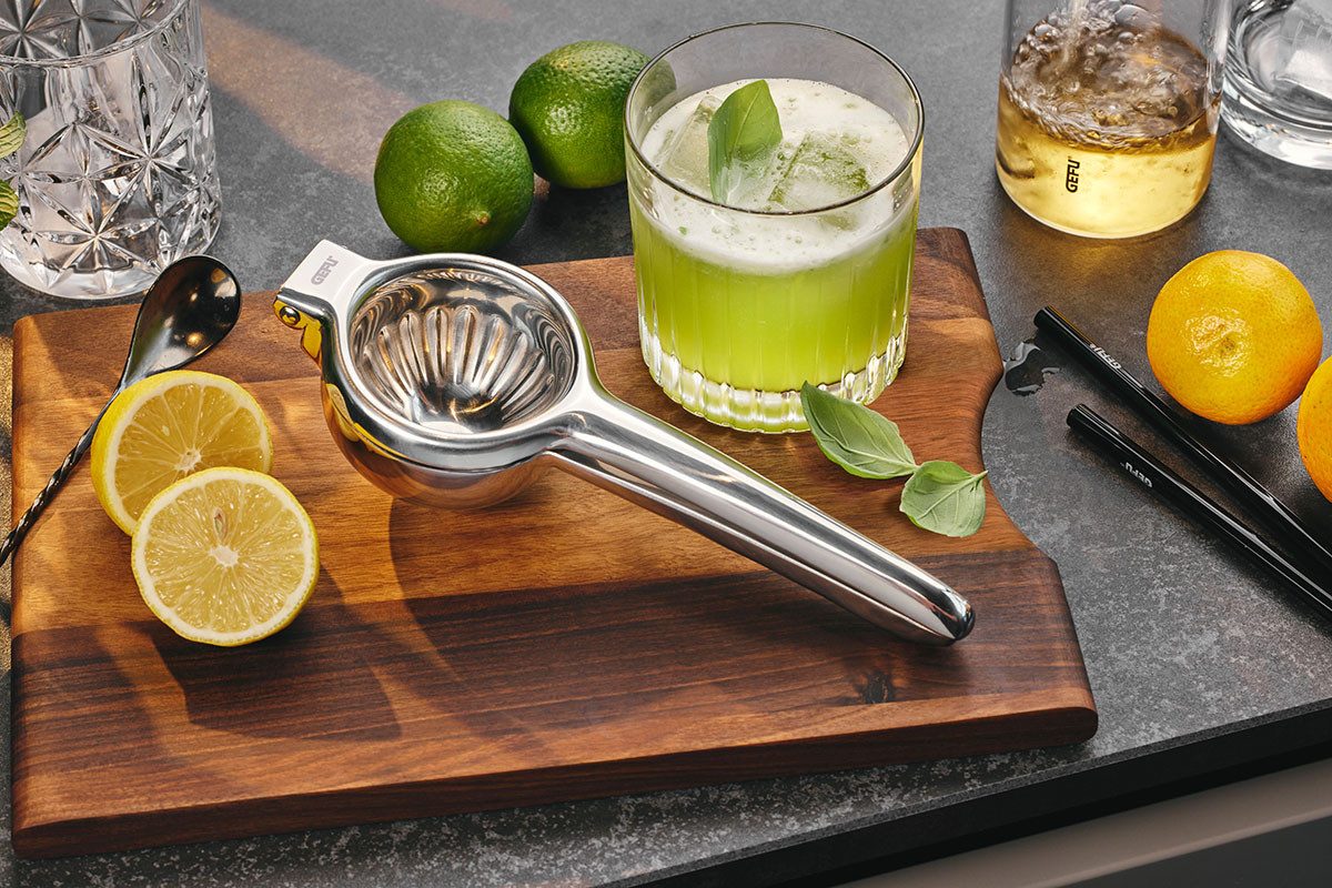 GEFU Zitruspresse LEMON, effizientes Hebelprinzip, tropffreier Ausguss, Edelstahl – Bild 2 von 5