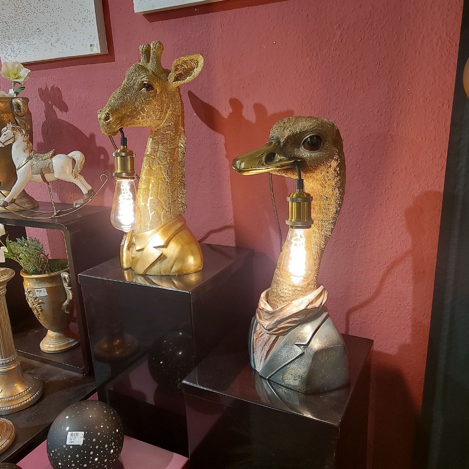 formano Tischleuchte Pop Art Tiere im Anzug, Höhe: 49cm, Farbe: Gold, Motiv: Strauß