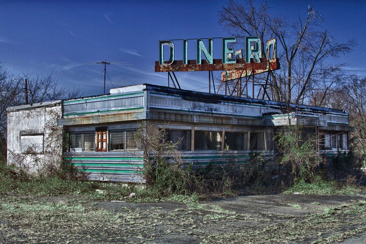 Papermoon Fototapete VINTAGE DINER-ROUTE 66 VERLASSENER ORT RETRO AMERIKA