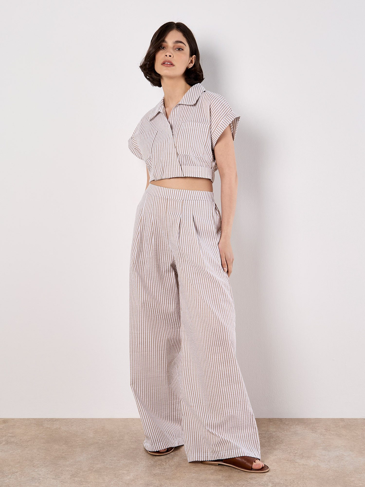 Apricot Stoffhose Gestreifte Hose mit weitem Bein günstig online kaufen