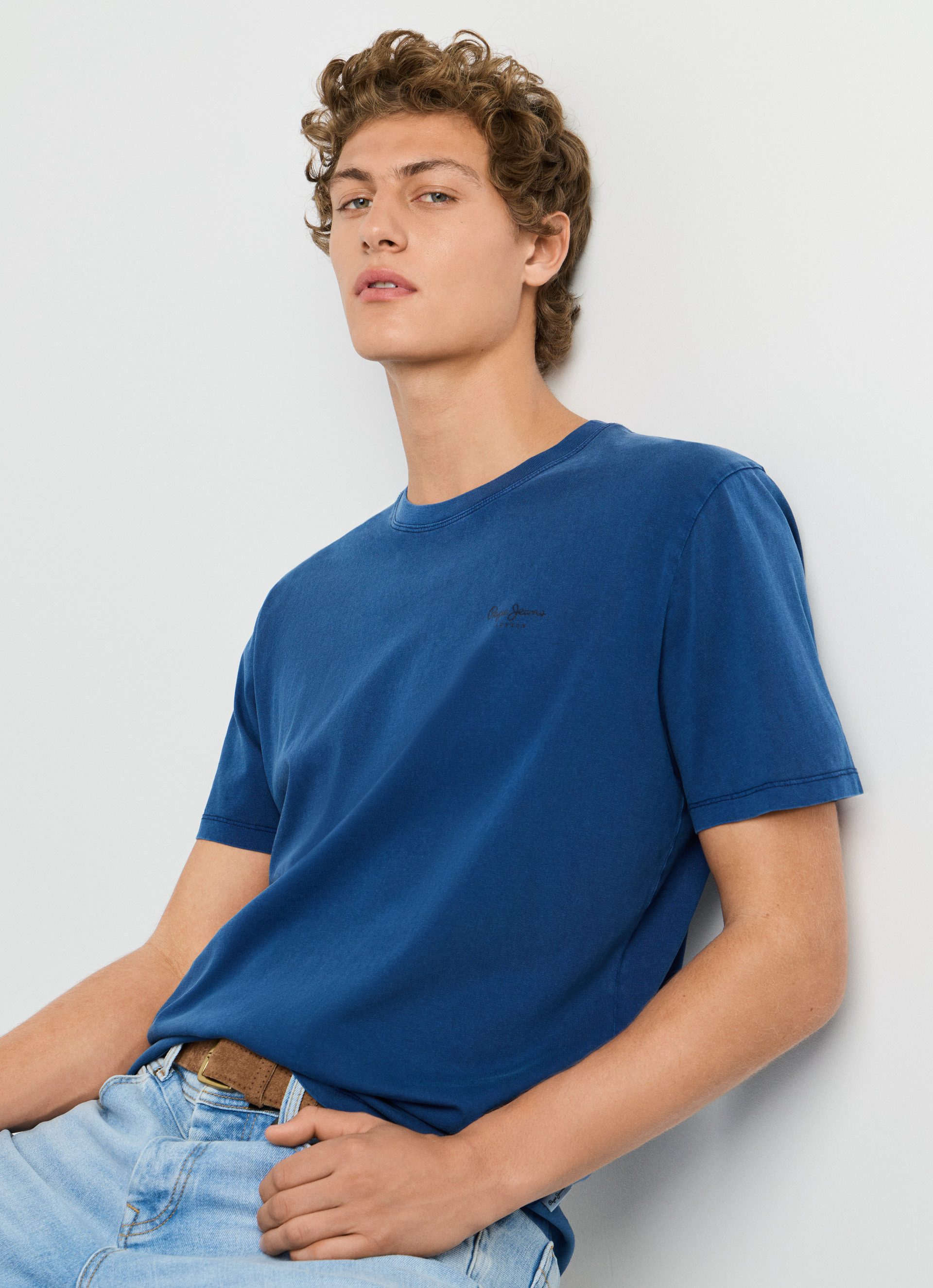 Pepe Jeans T-Shirt JACKO mit kleinem Ton-in-Ton Logoschriftzug