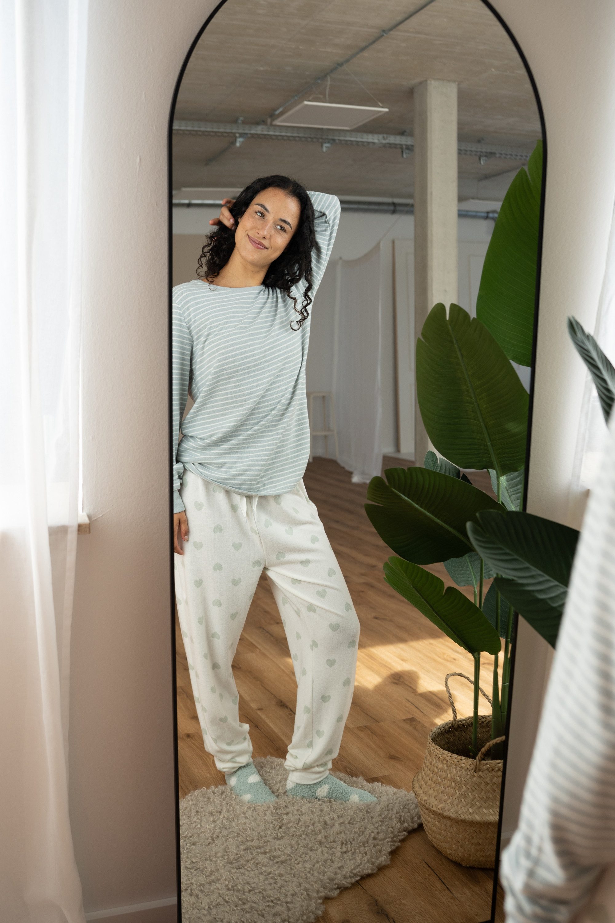 By Louise Pyjamahose Winter Whispers (1-tlg., 1-teilig) Damen Homewear Stri günstig online kaufen