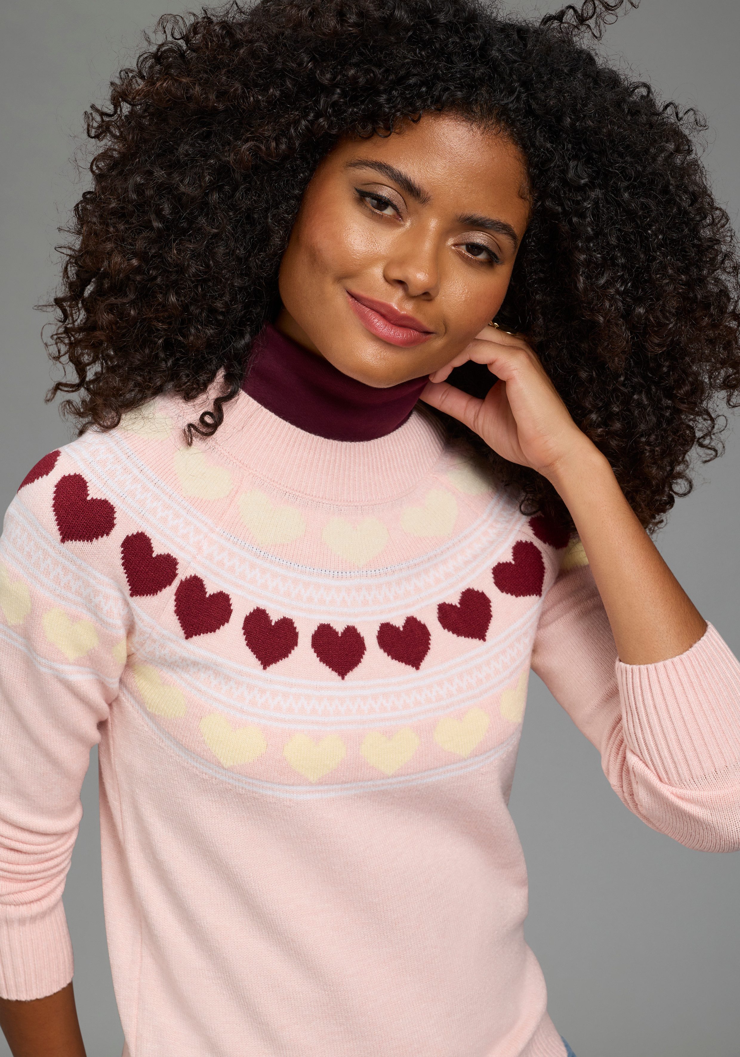 KangaROOS Norwegerpullover mit Rundhalsausschnitt, hüftlange Form, figurumspielende Passform
