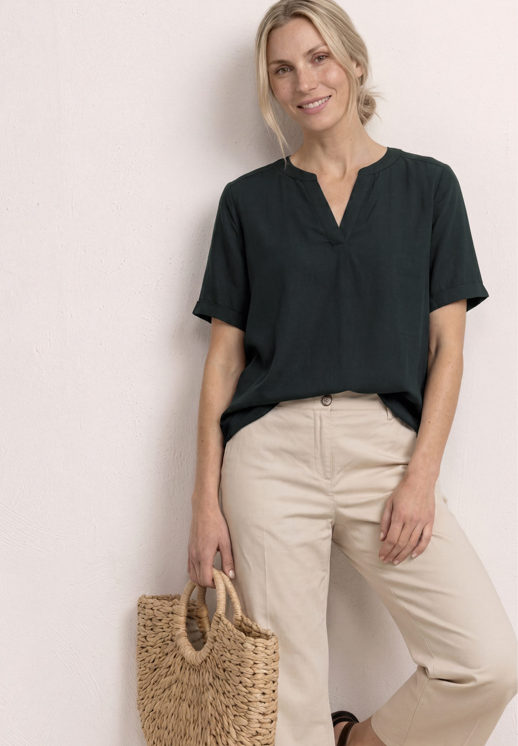 STREET ONE Kurzarmbluse Blusenshirt in Unifarbe mit Split Neck
