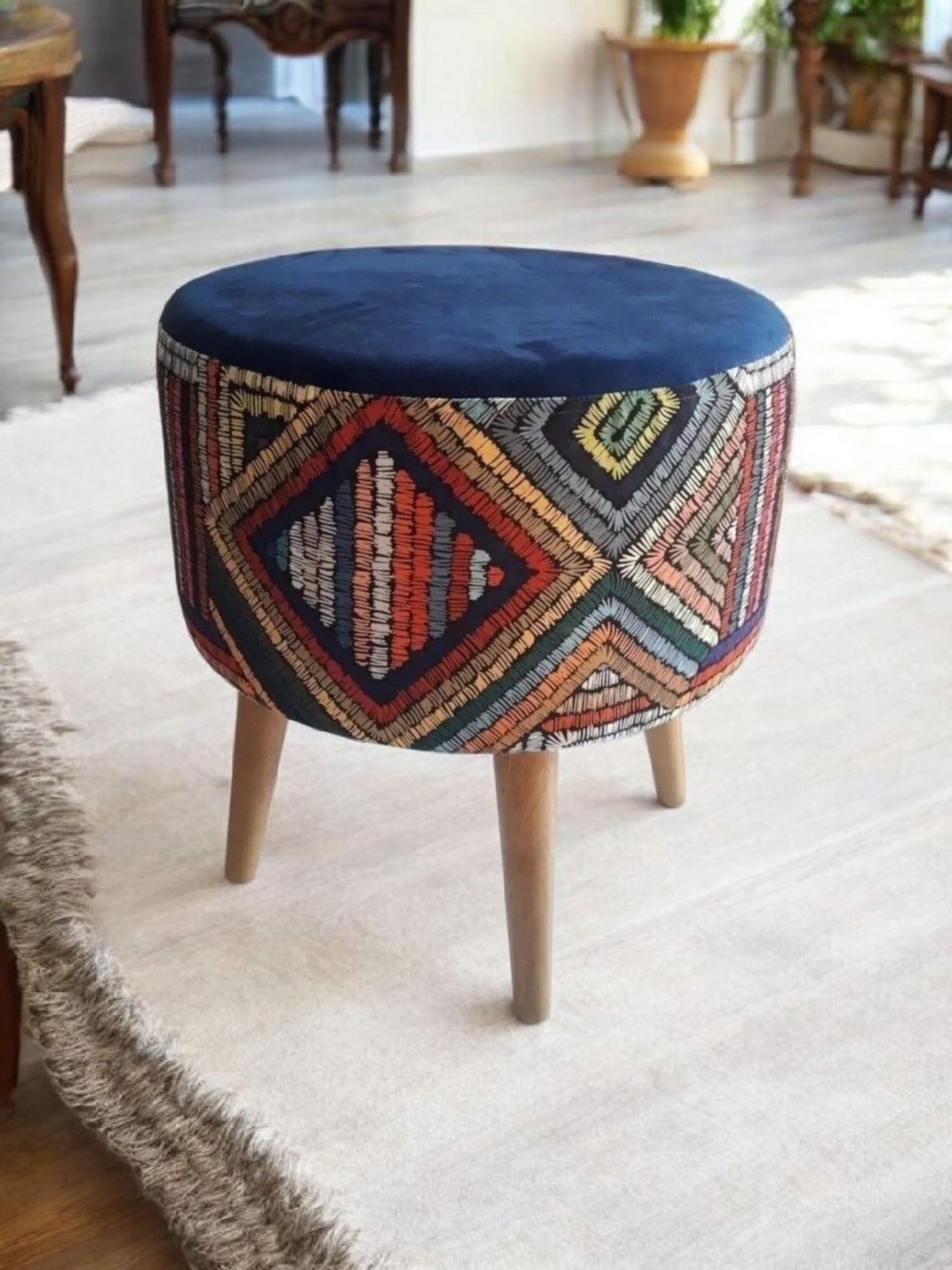 fashionshowcase Hocker Retro im Ethno-Design - günstig online kaufen