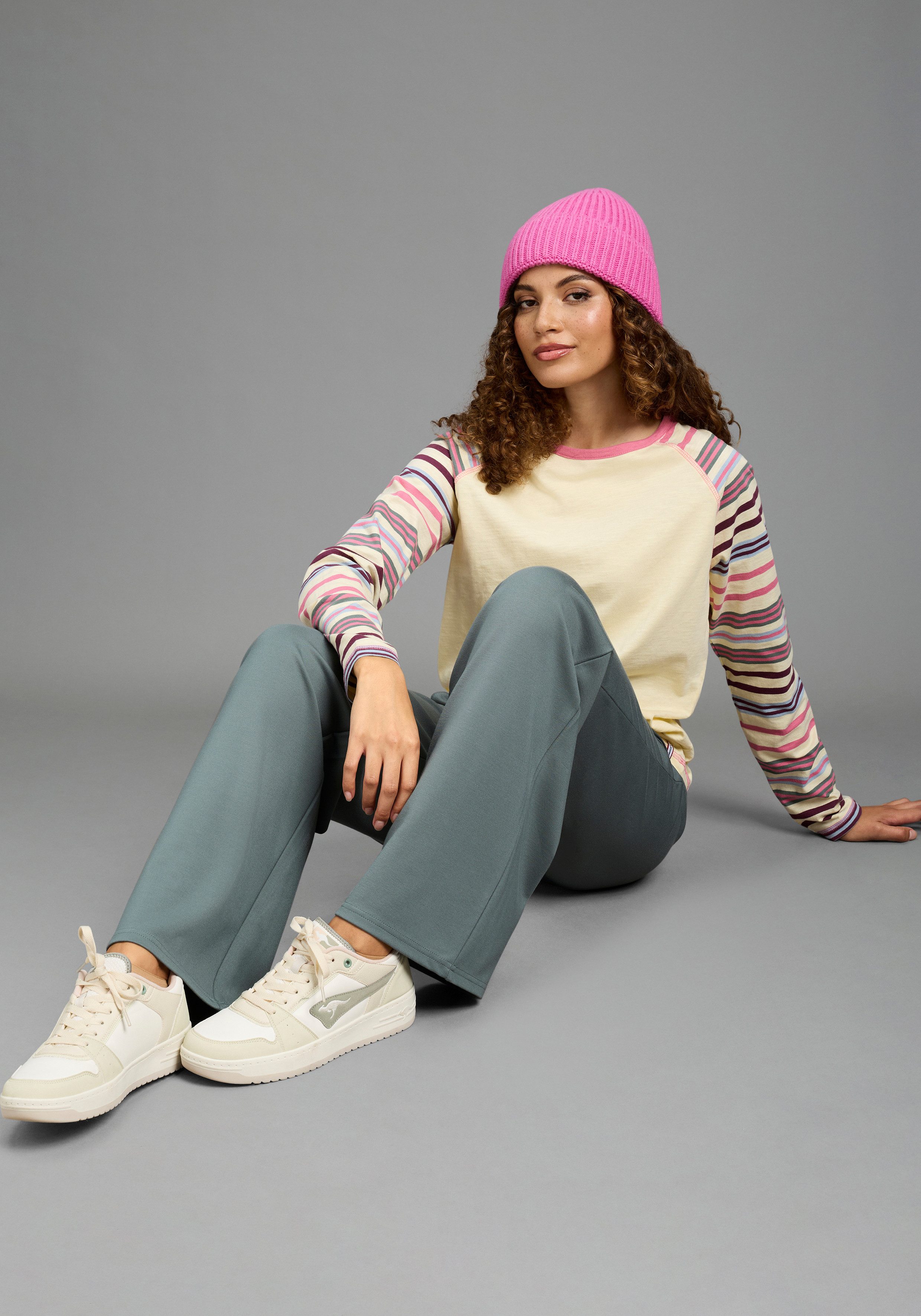 Zum Outfit 10