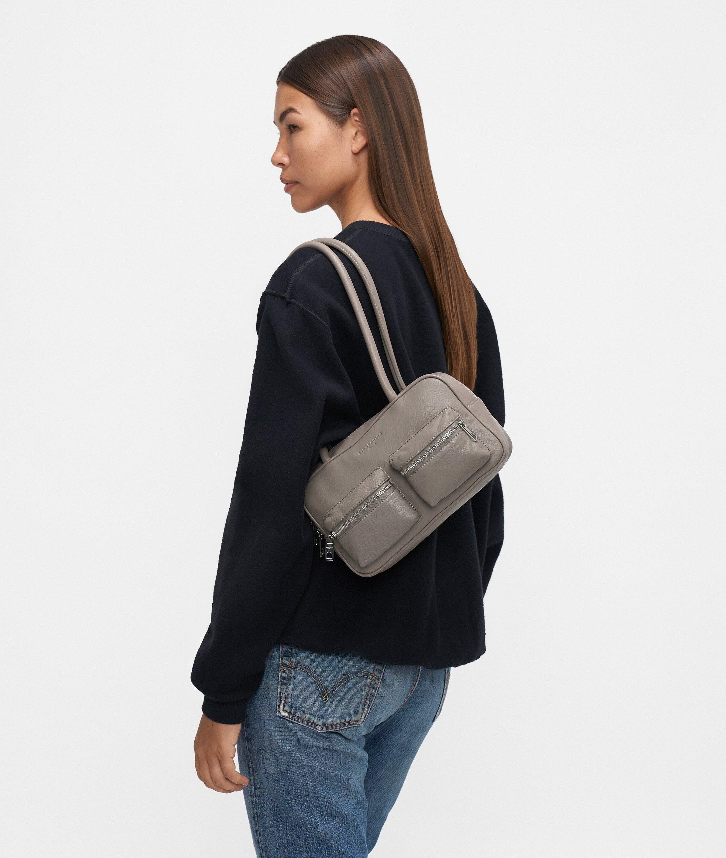 Liebeskind Berlin Schultertasche Jil Satchel S, Handliche Schultertasche aus Ziegenleder