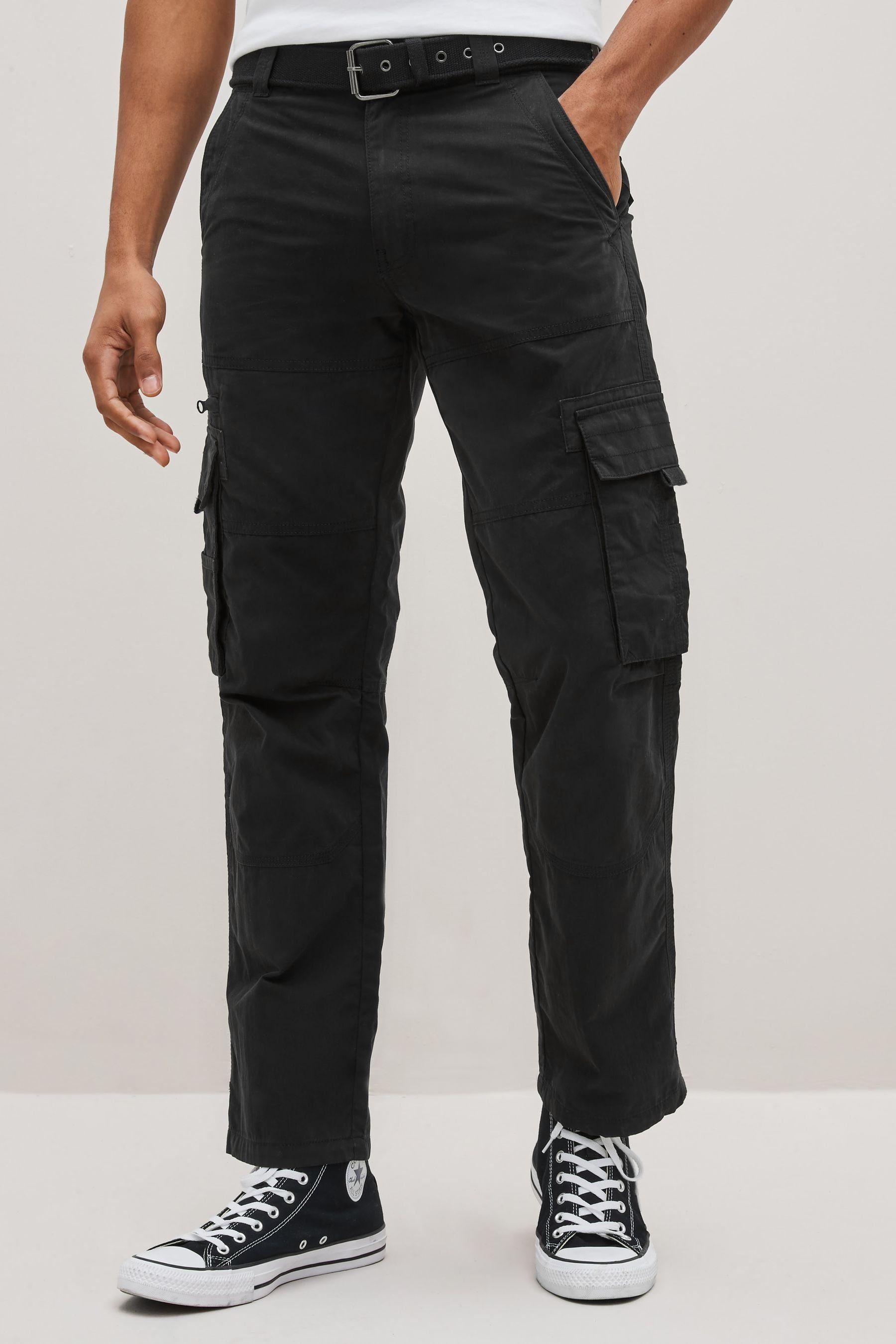 Gürtel Tech mit Cargohose Fit Black Next Cargohose Relaxed (2-tlg)