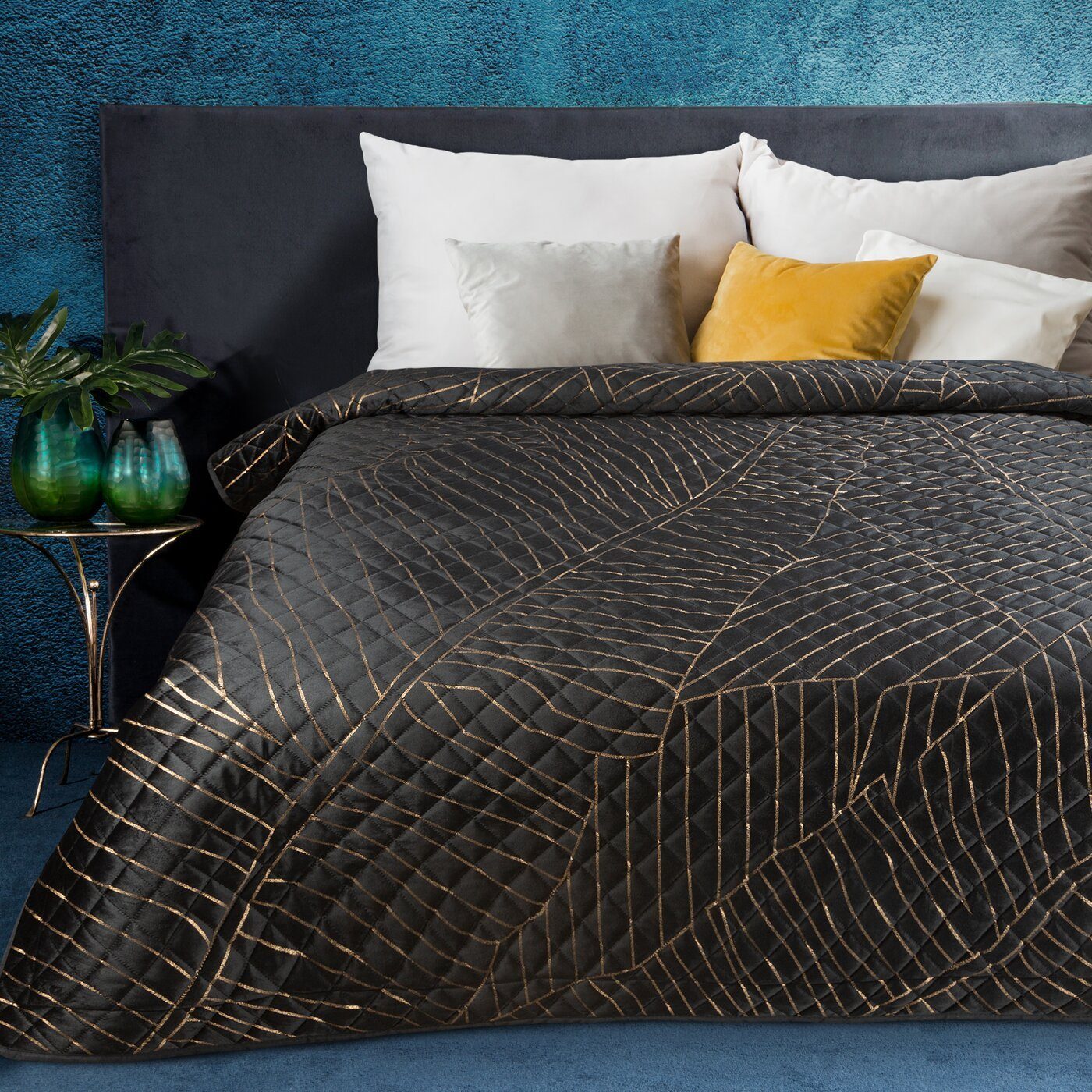 Tagesdecke Bettüberwurf aus Samt mit Bananenblattmotiv, Eurofirany, Samt,  Größe 220x240 weiß gold, schwarz gold oder marineblau gold