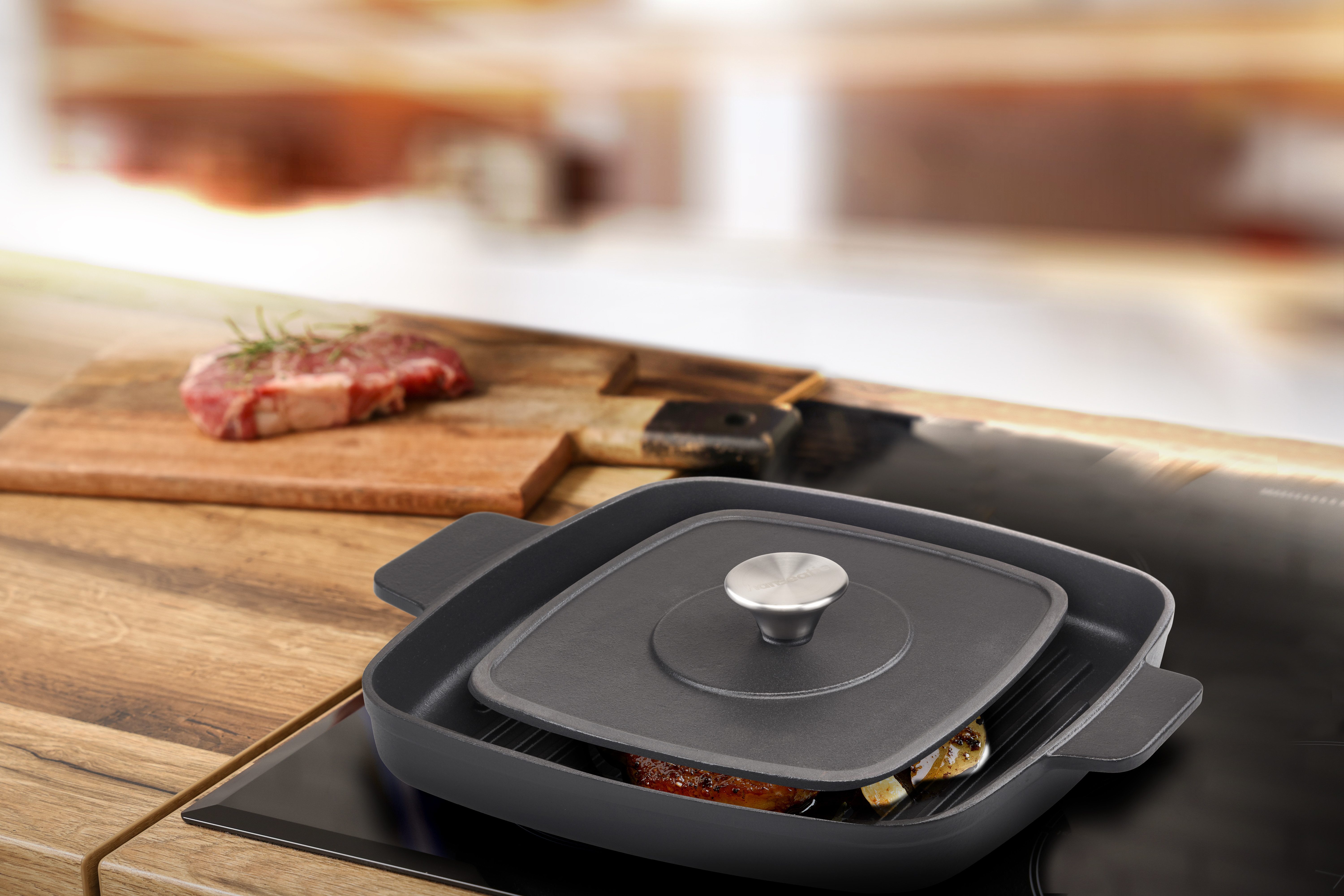 Hanseatic Grillpfanne hanseatic, Gusseisen (2-tlg), inkl. Steakpresse und Griffschutz für Induktion