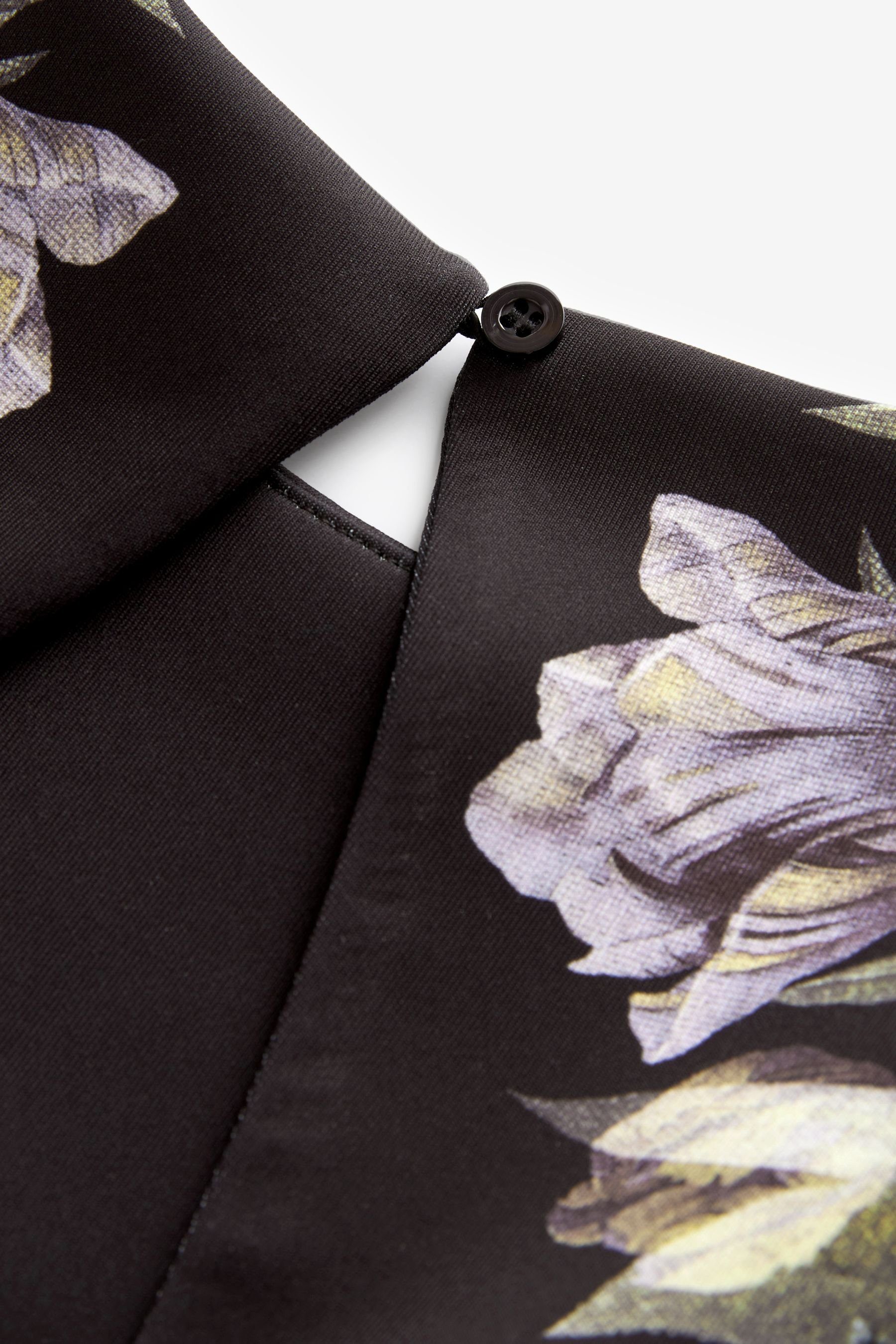 Partykleid Black Next Dark (1-tlg) Print Festliches Kleid Scuba Floral