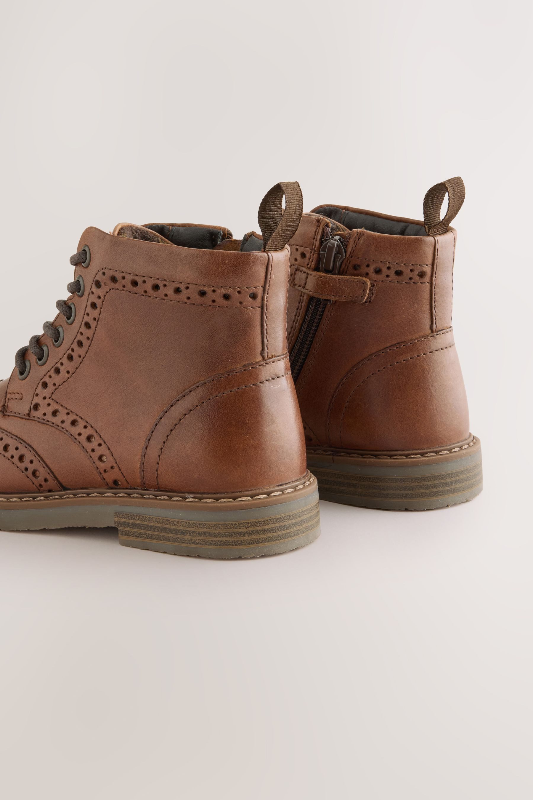 Next Brogue-Stiefel zum Schnüren aus Leder Stiefel – Bild 3 von 5