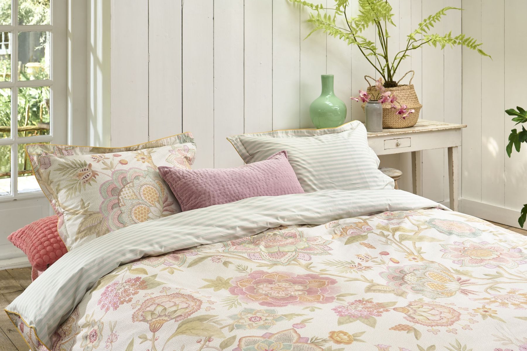 PiP Studio Dekokissen Dekokissen DE PIP Bombay Bold Off-white 80x80 Cremefarben, 80 x 80 cm