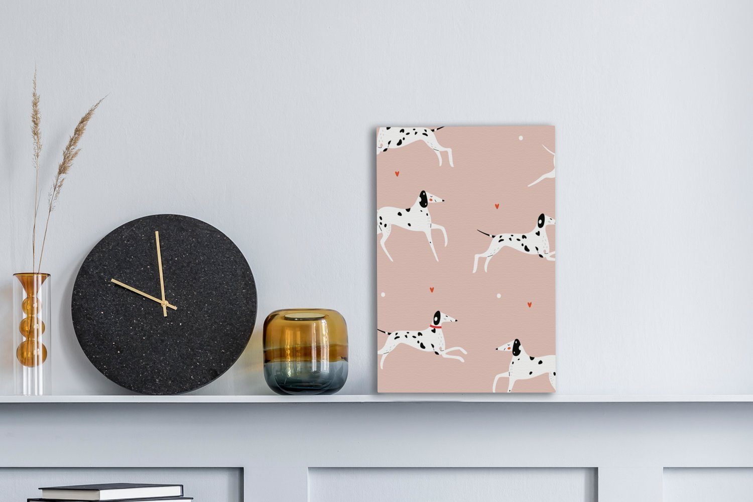 OneMillionCanvasses® Leinwandbild Doggy laufenden Zackenaufhänger, 20x30 cm einem Leinwandbild inkl. fertig bespannt Dalmatiner St), Hintergrund, auf mit Illustration Gemälde, rosa (1