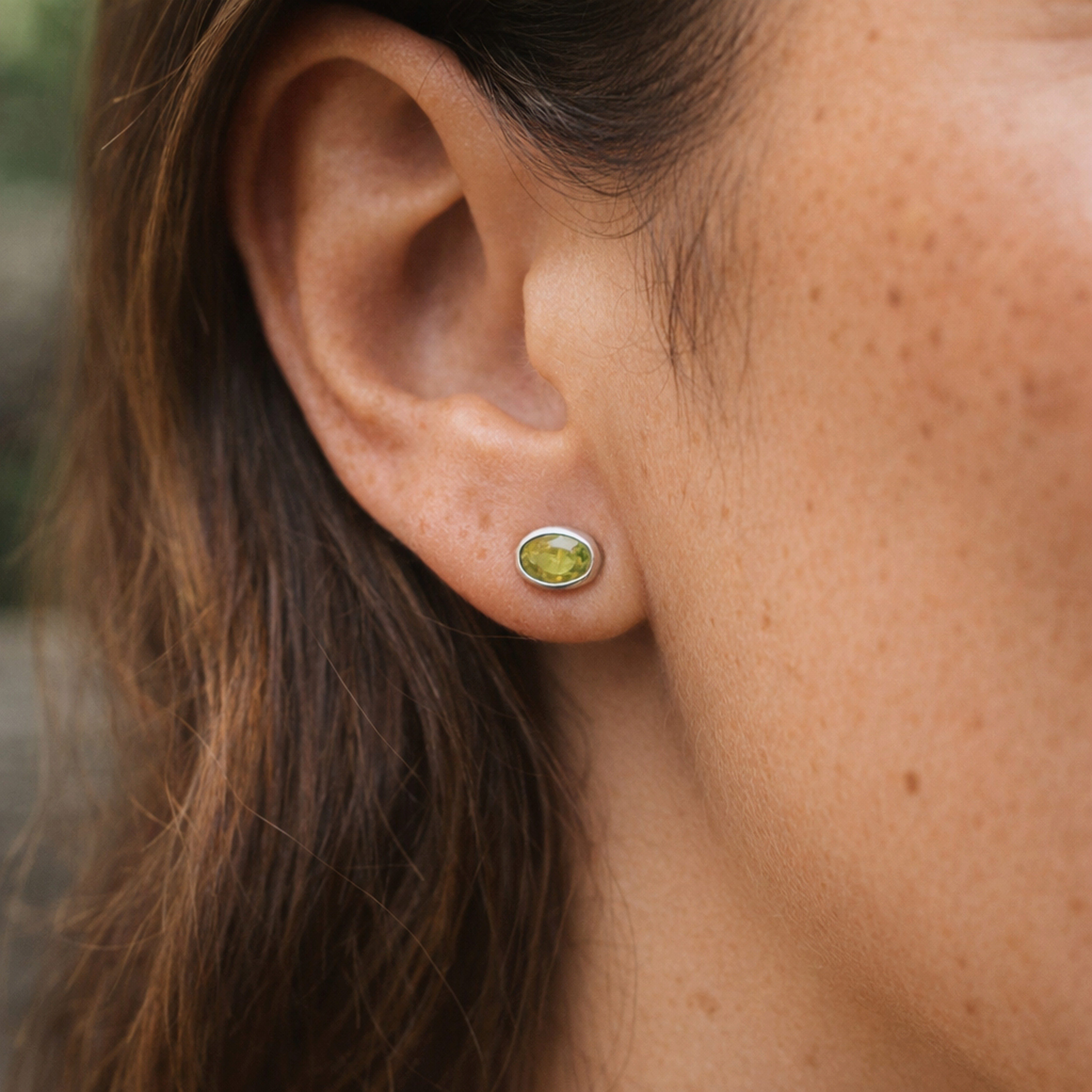 Lebensquelle Plus Einhänger für Ohrschmuck Peridot Ohrstecker facettiert, Ovale Perle 6x4 mm, 925er Silber – Bild 2 von 5