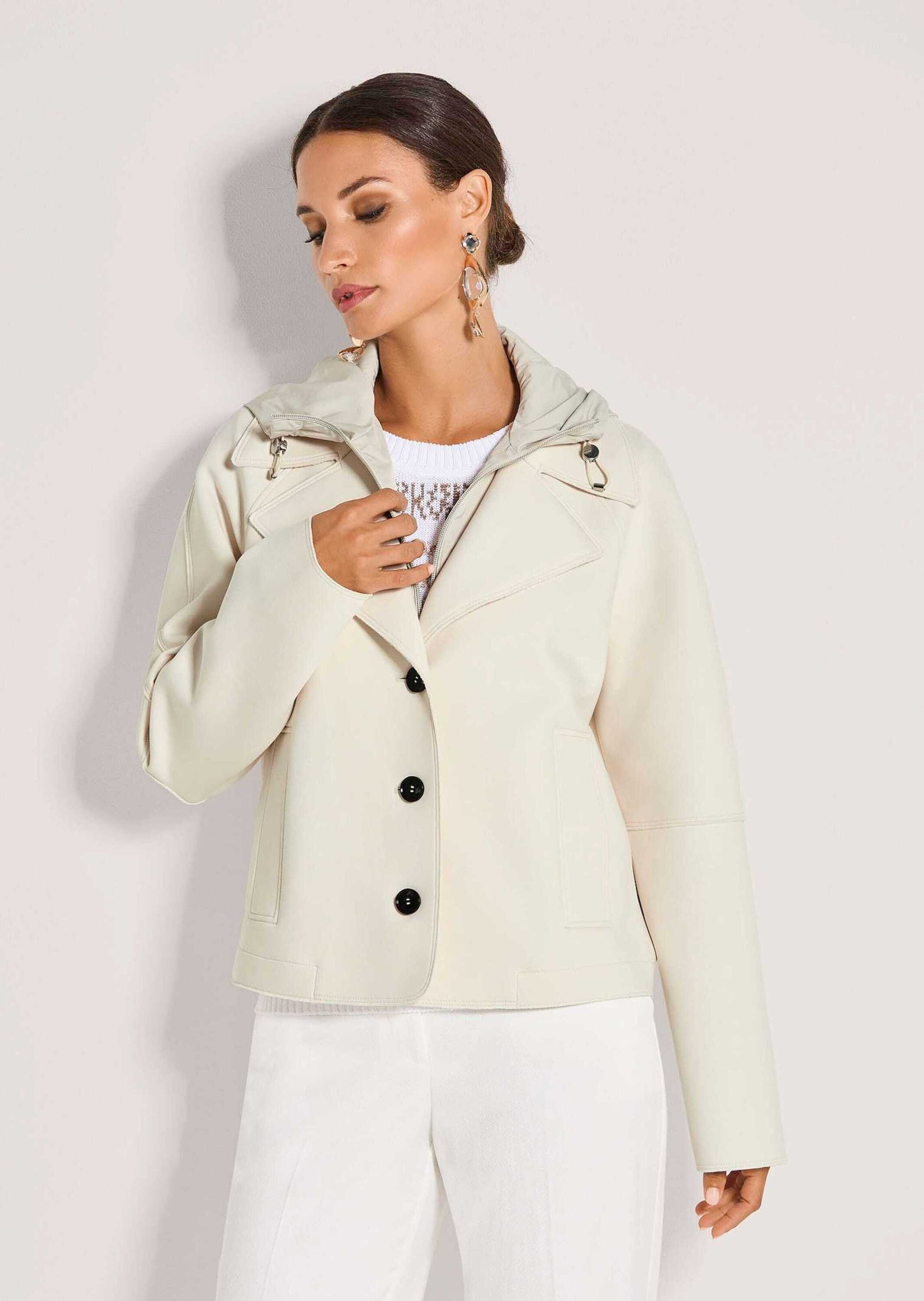 MADELEINE Outdoorjacke Scuba-Jacke mit Kapuze Baumwolljacke mit Reverskrage günstig online kaufen