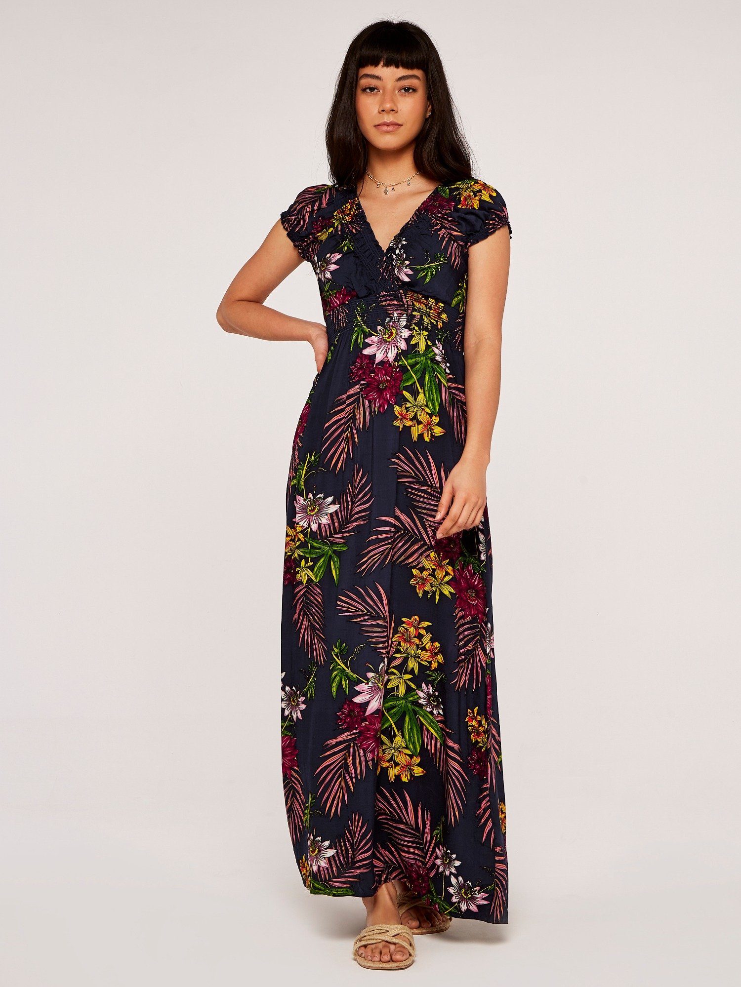 Apricot Maxikleid Maxikleid (1-tlg) mit Smockband günstig online kaufen