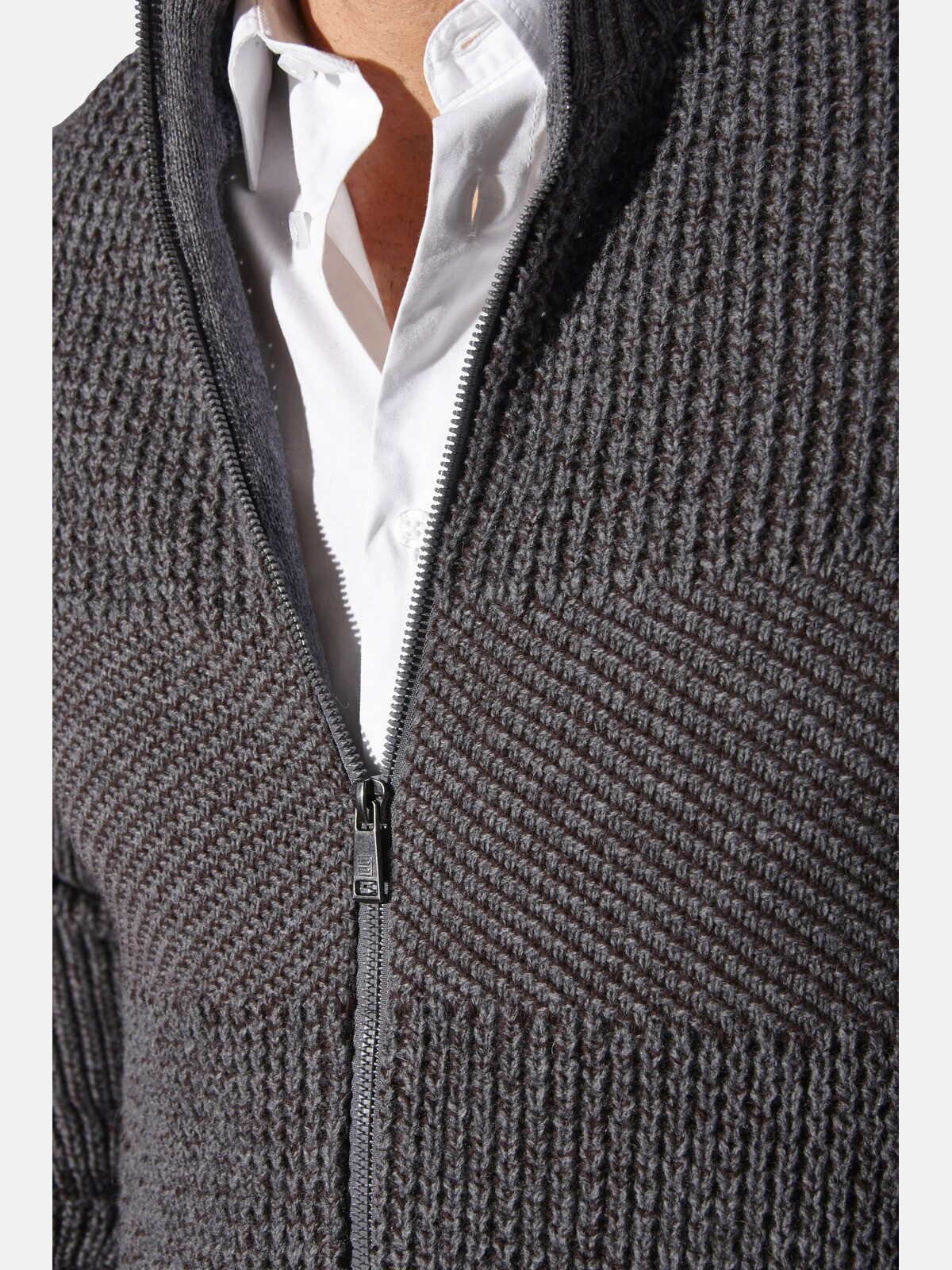 Babista Strickjacke GIORTALLI mit seitlichen Eingrifftaschen – Bild 5 von 5