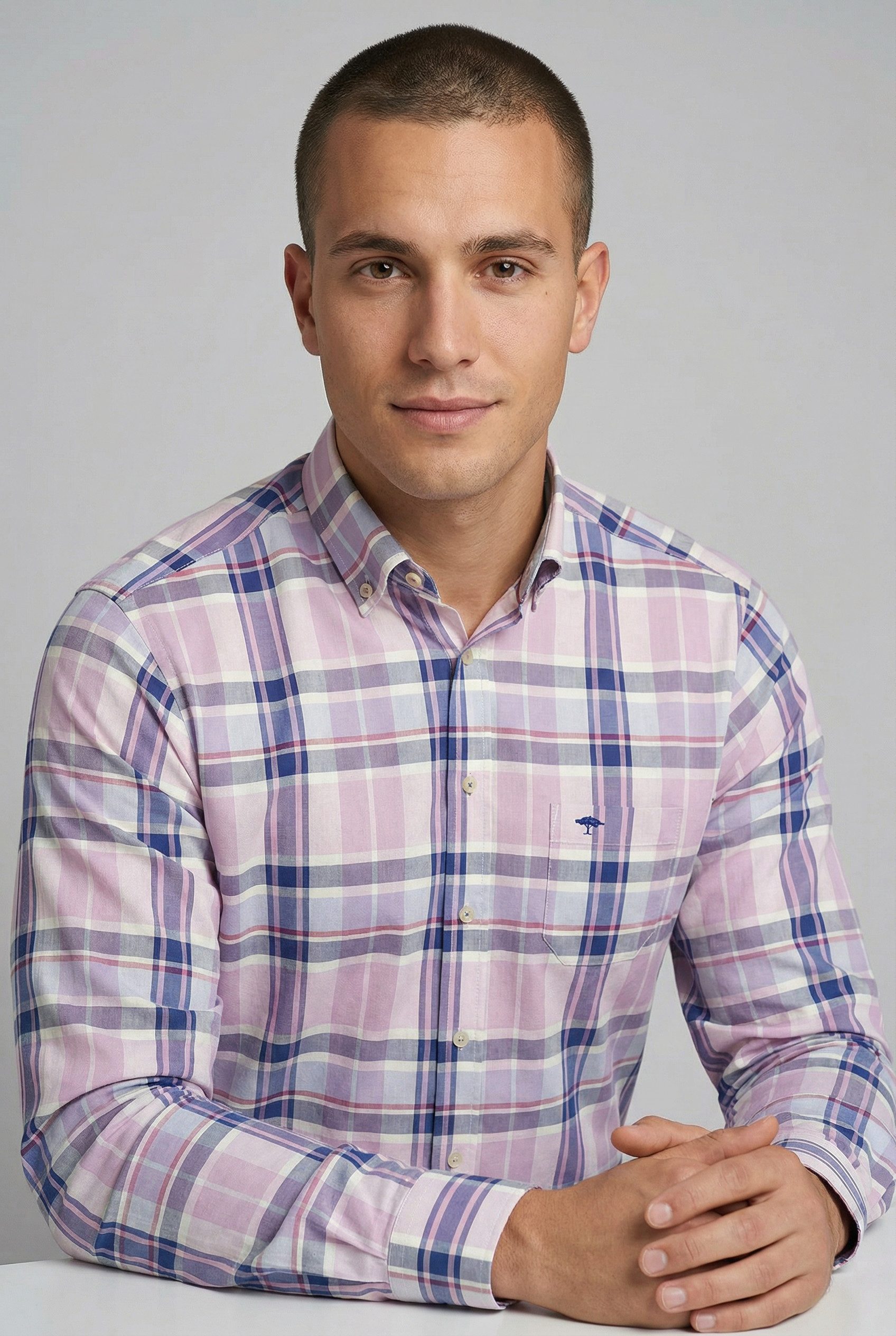 FYNCH-HATTON Langarmhemd schmale Passform, aus reiner Baumwolle, mit Button-down-Kragen