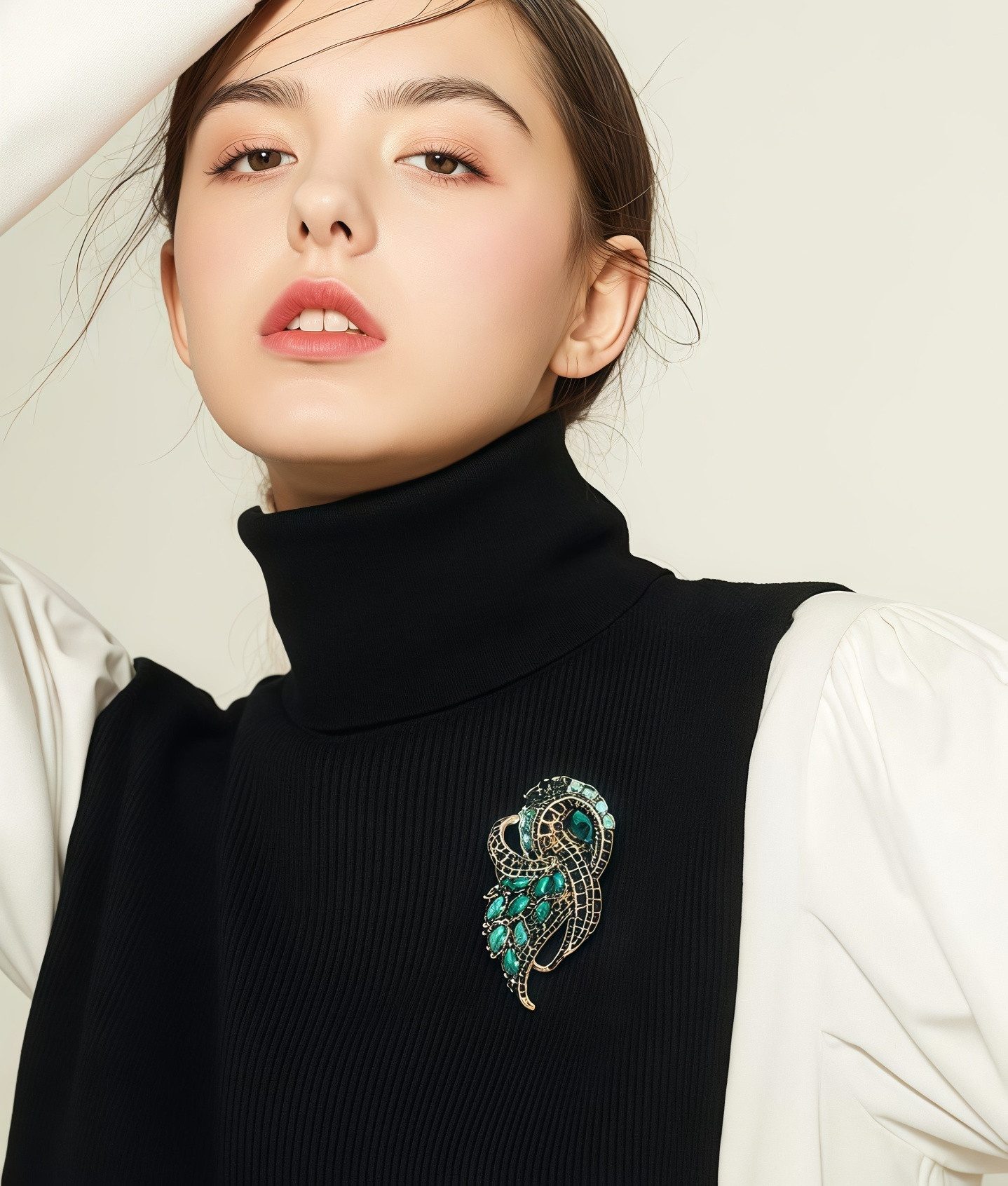 FOUORTUNATE-BEE Brosche Vintage-Flügelbrosche mit transparenten Kristallblu günstig online kaufen