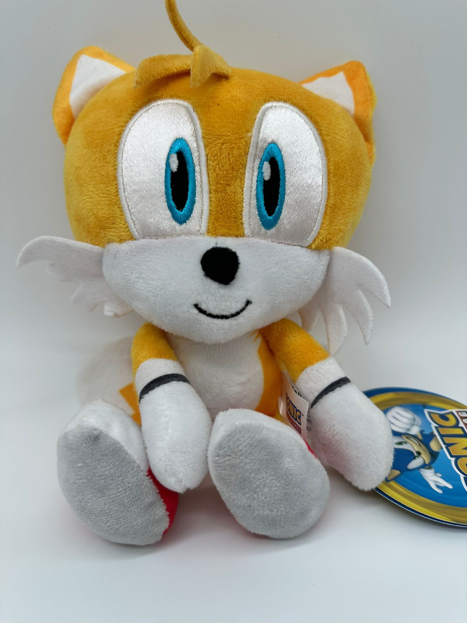 Play by Play Kuscheltier Sonic The Hedgehog perfekt Geschenkidee für Jungen&Mädchen gelb (Spar Set, 1-St., Geschenk-Set), Weiches SEGA Sonic Plüschtier 22 cm, kuschelig und hochwertig