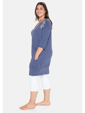 Sheego Shirtkleid Große Größen legere Oversized-Form, mit floralem Schulterdruck