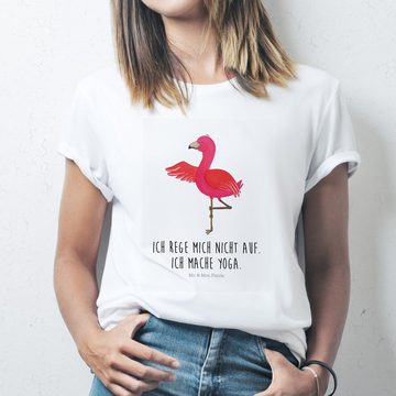 Mr. & Mrs. Panda T-Shirt Flamingo Yoga - Weiß - Geschenk, Baum, T-Shirt, Tshirt, Nachthemd, T- (1-tlg)