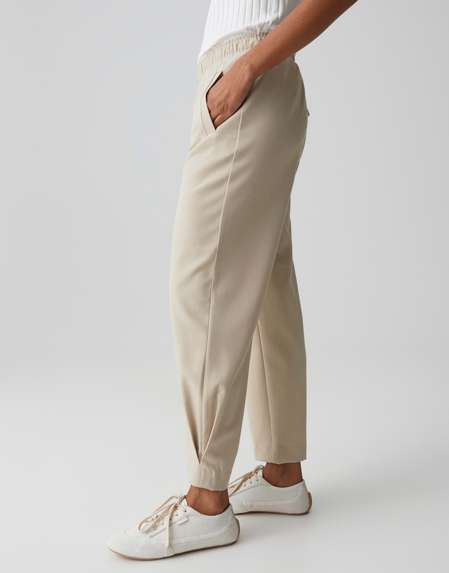 OPUS Stoffhose MYHA FLOW in feiner Mélange Optik Schmal zulaufendes Bein, weicher Griff, pflegeleicht