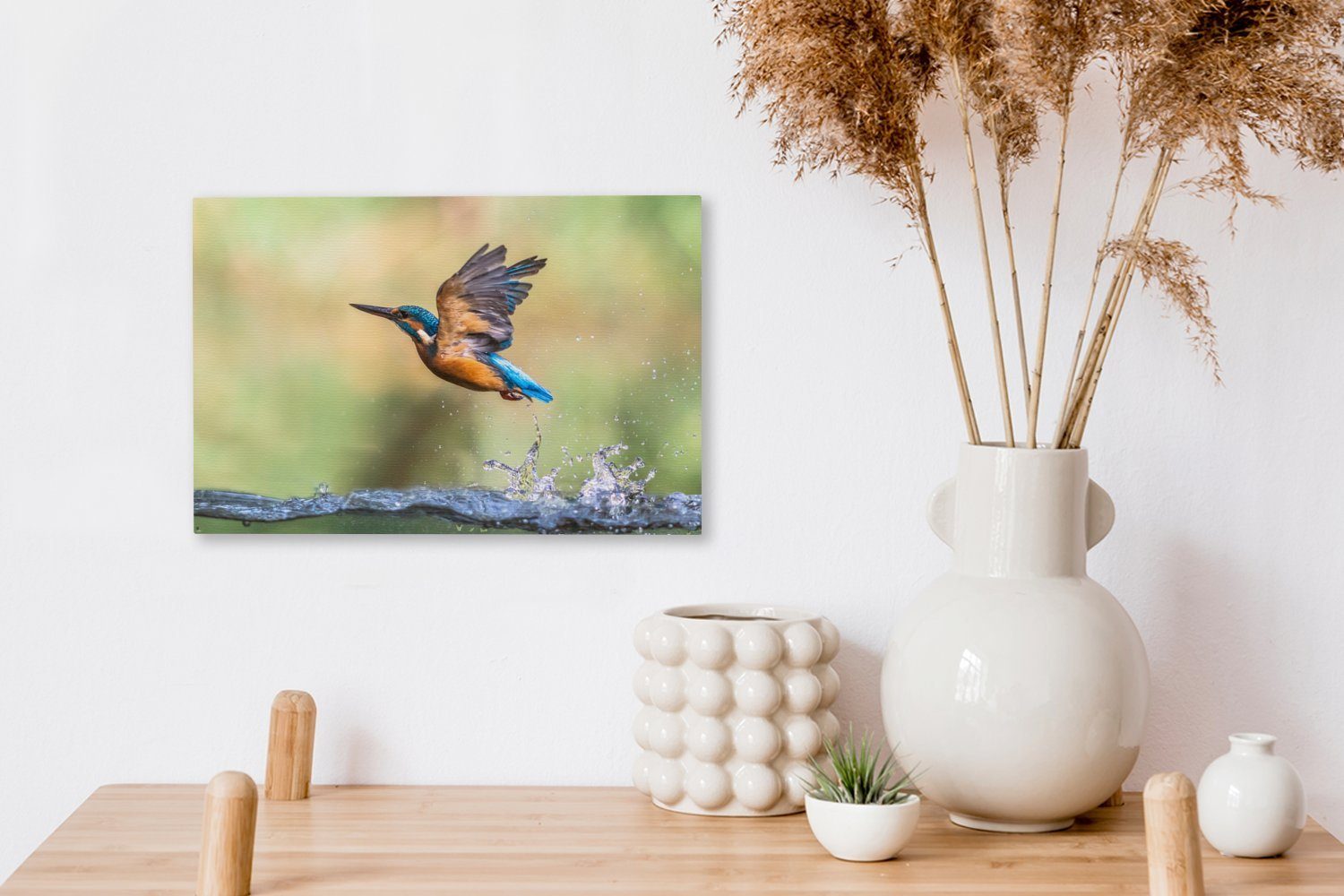 Eisvogel 30x20 Leinwandbilder, Fliegen, - Wandbild Wasser Aufhängefertig, - (1 Wanddeko, St), Leinwandbild cm OneMillionCanvasses®