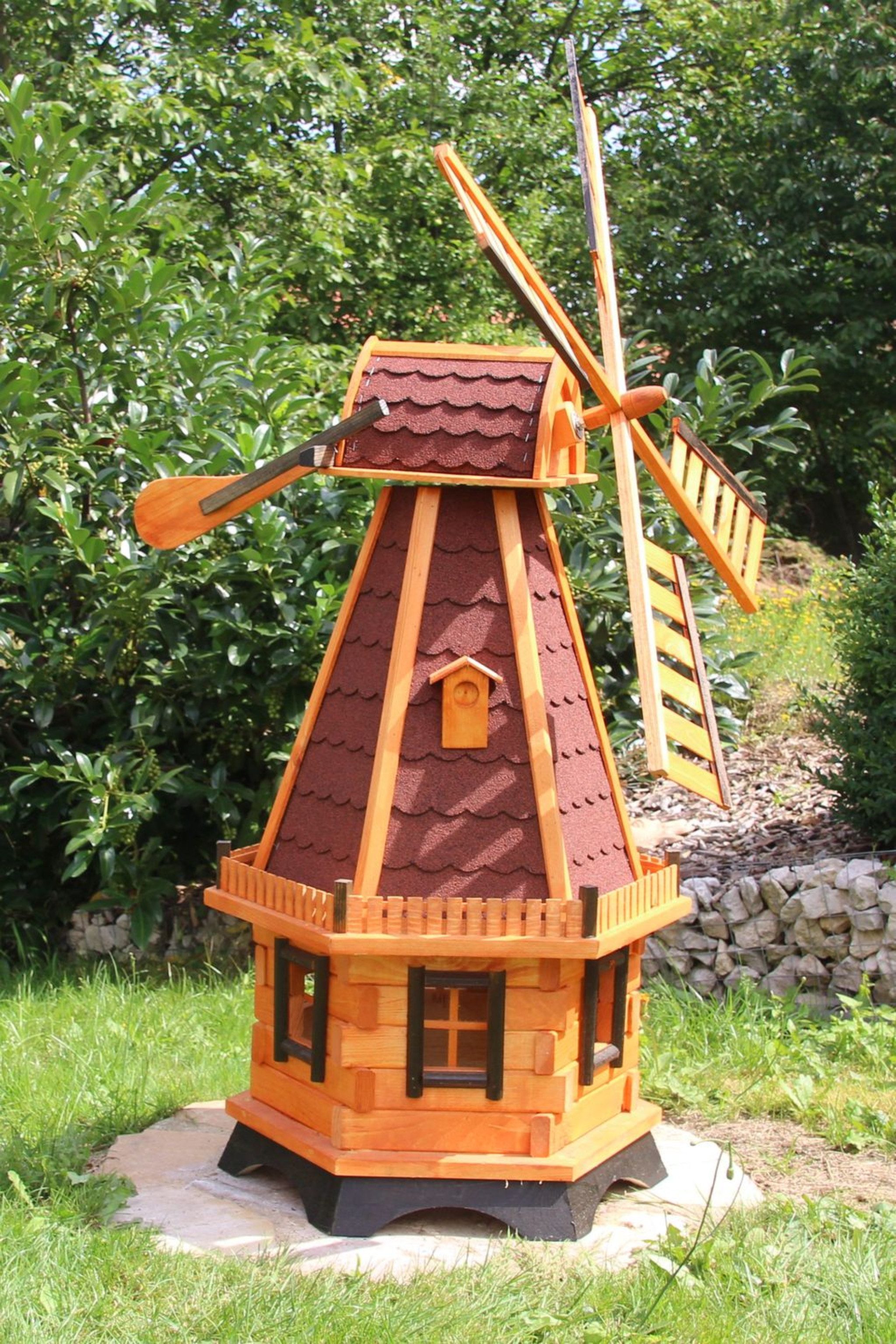Holzdekoladen Deko-Windrad 6-eckige Gartenwindmühle aus Holz mit weißen Solarlicht & Flügel