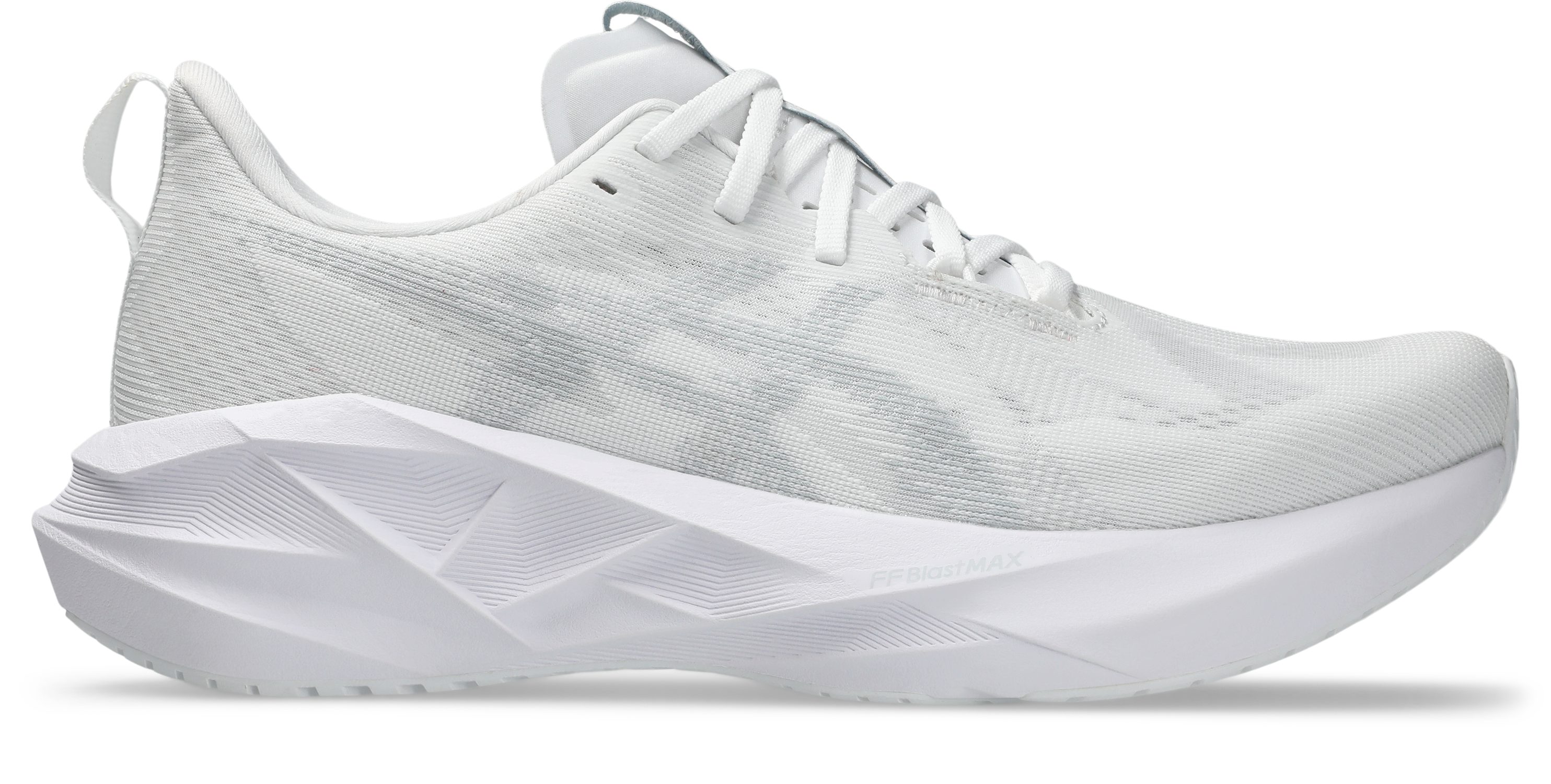 Asics NOVABLAST 5 Laufschuh mit Engineered Jacquard Mesh-Obermaterial, mit FF BLAST MAX Foam