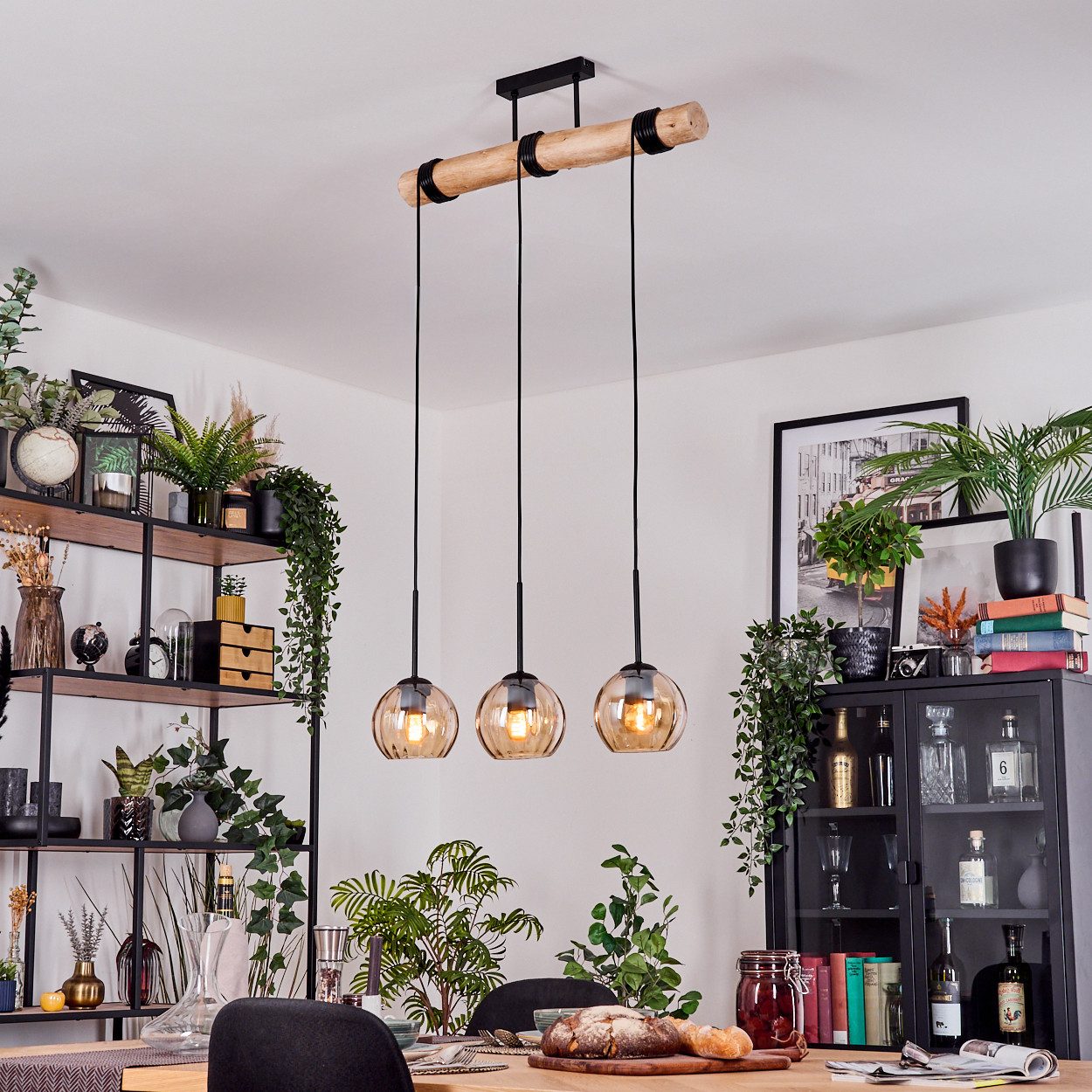 hofstein Hängeleuchte Hängelampe aus Metall/Holz/Riffelglas in Schwarz/Natur/Bernstein, moderne Pendelleuchte in Schwarz/Natur/Rauch/Bernstein/Klar, 3 x E27