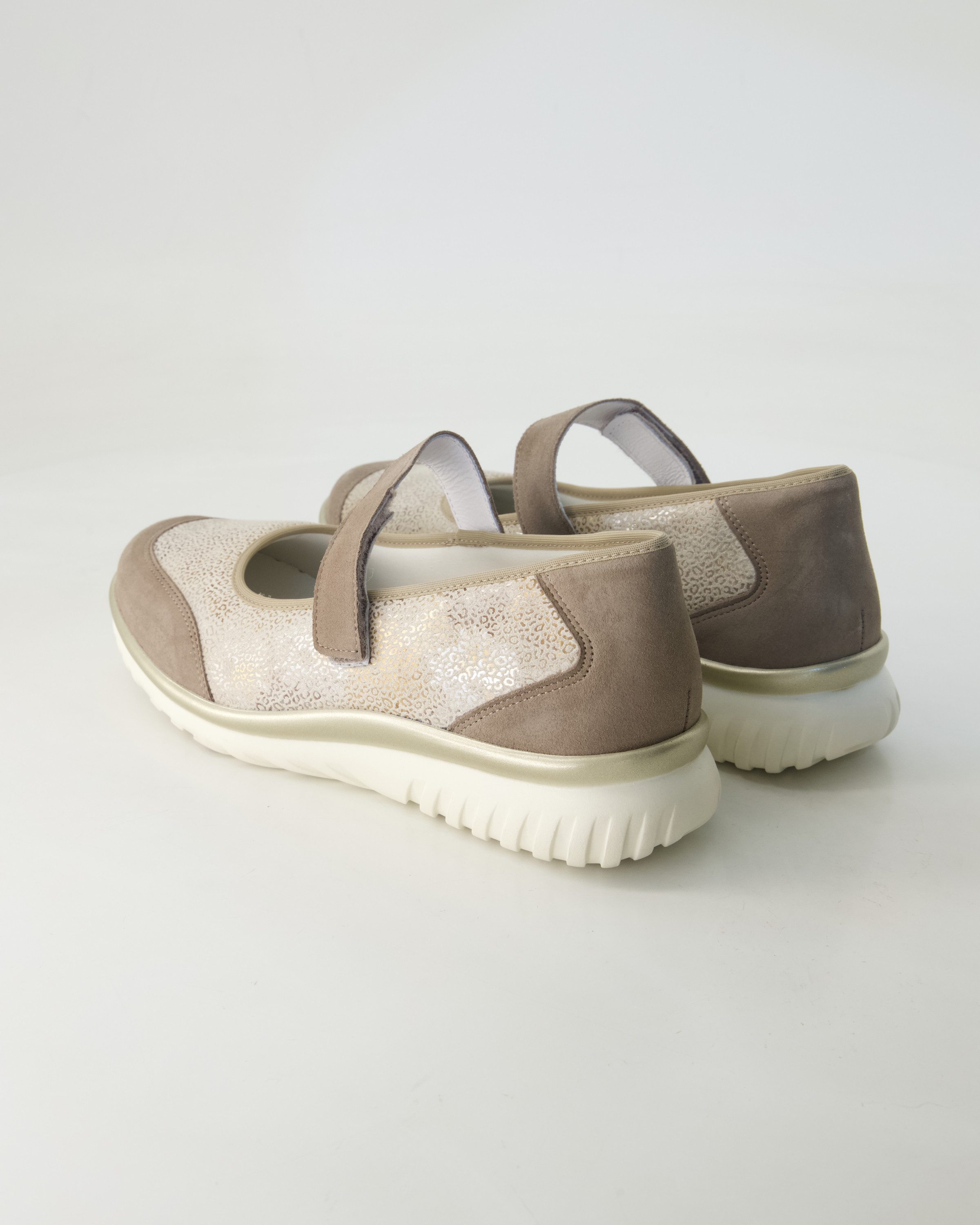 Semler Lena Ballerina Obermaterial: Leder und Textil