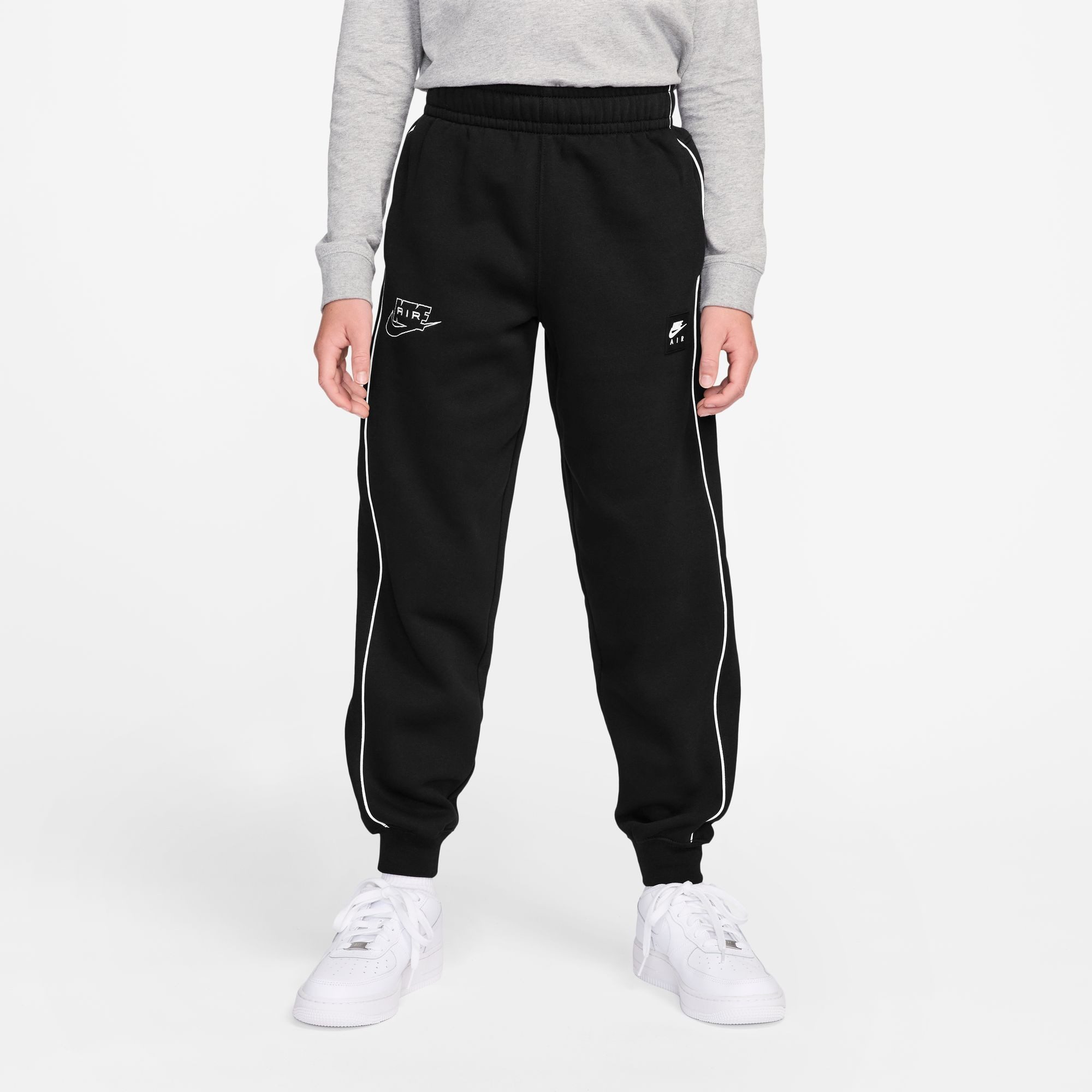 Nike Sportswear Sporthose K NK AIR FLC JGGR für Jugendliche, mit sportlichem Schnitt, aus Baumwolle und Polyester