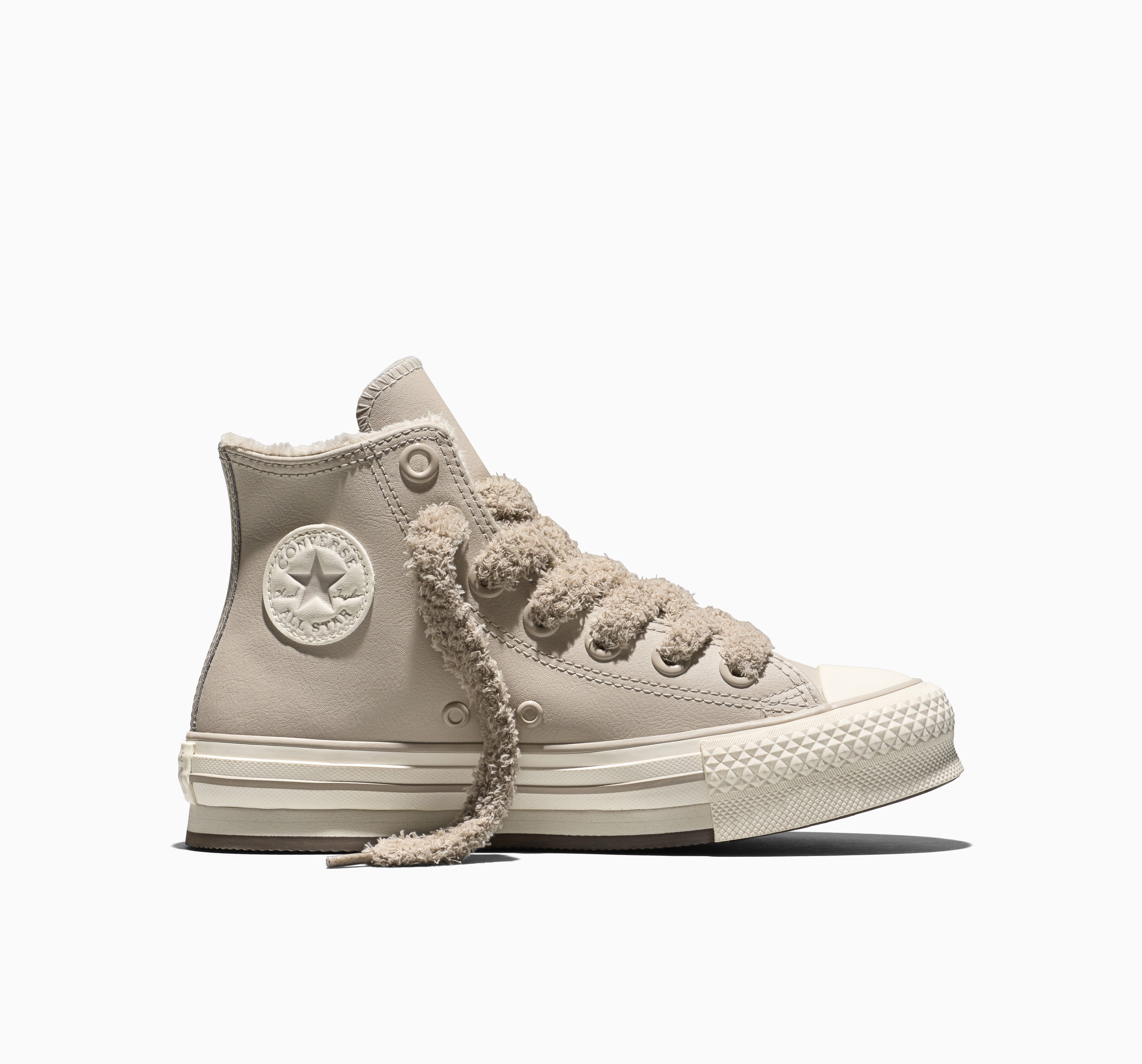 Converse Chuck Taylor All Star EVA Lift Sneaker (für Jugendliche) wetterfestes Leder, gefüttert, Teddylaces