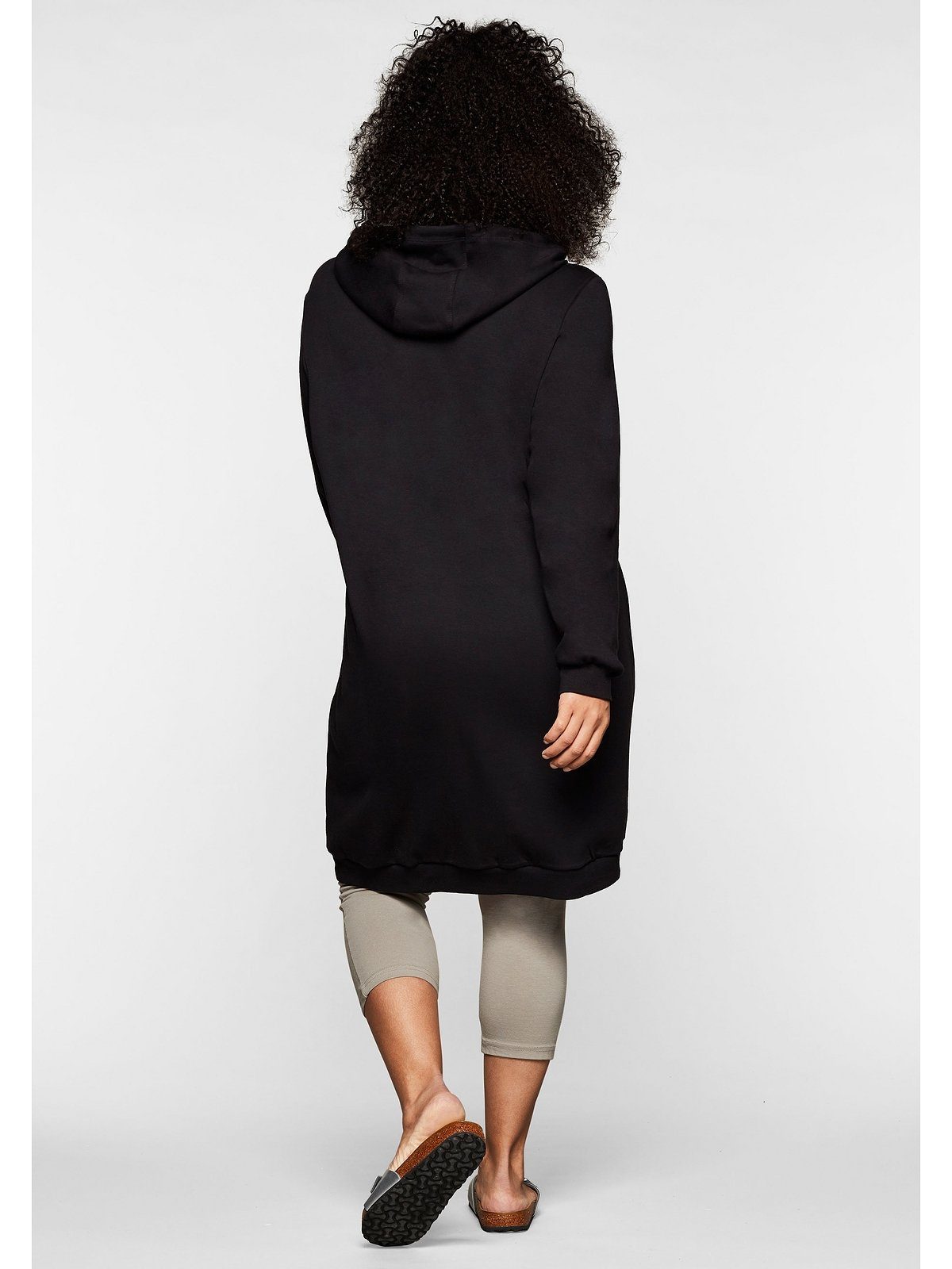 Sheego Sweatkleid Große Größen mit Kapuze und Kängurutasche