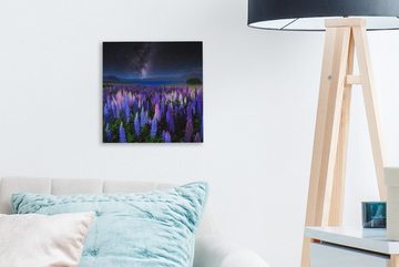 OneMillionCanvasses® Leinwandbild Blumen - Nacht - Lupine - Sternenhimmel - Lila - Natur, (1 St), Leinwand Bilder für Wohnzimmer Schlafzimmer