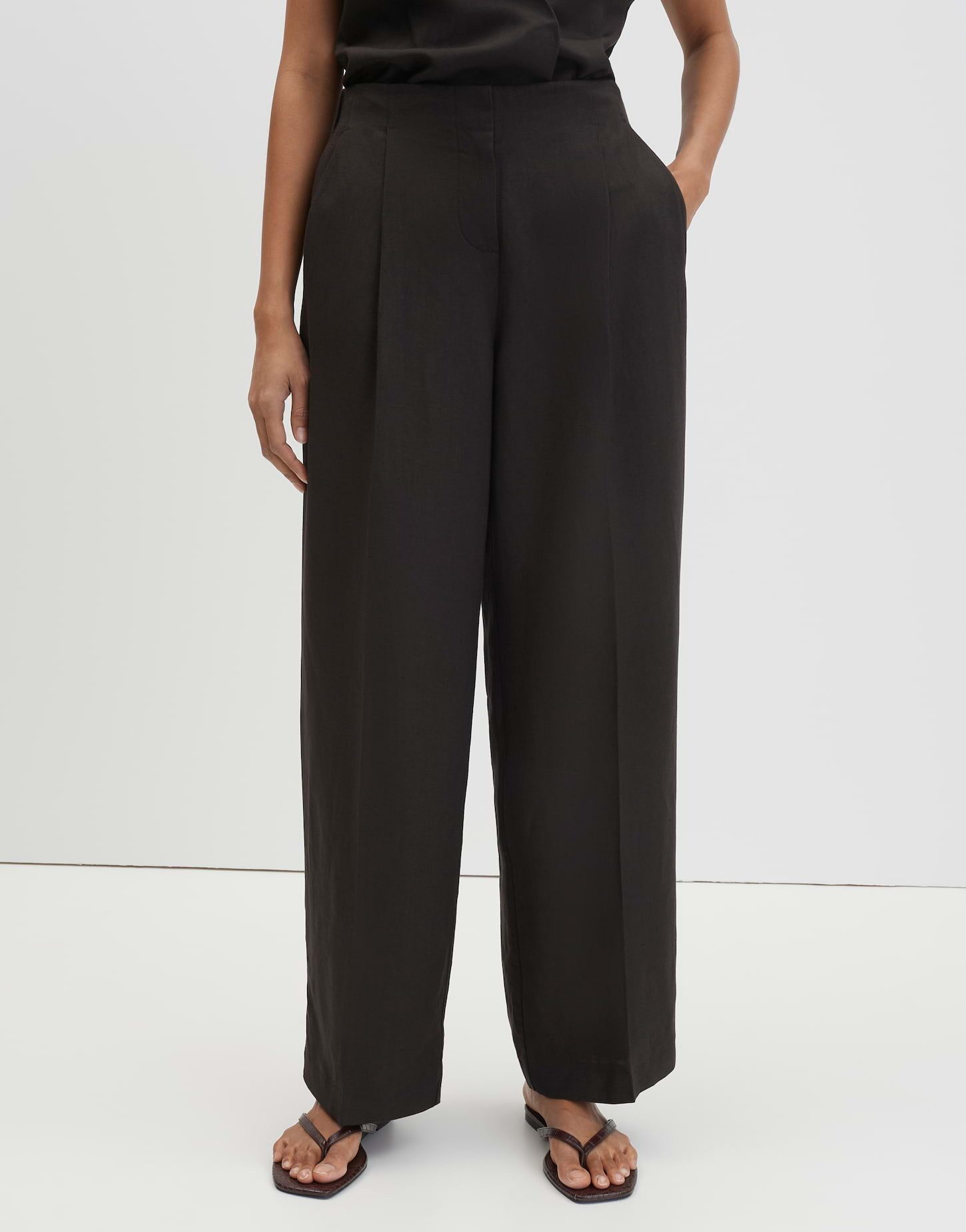 Leinenhose Cisilia linen in weiter Passform