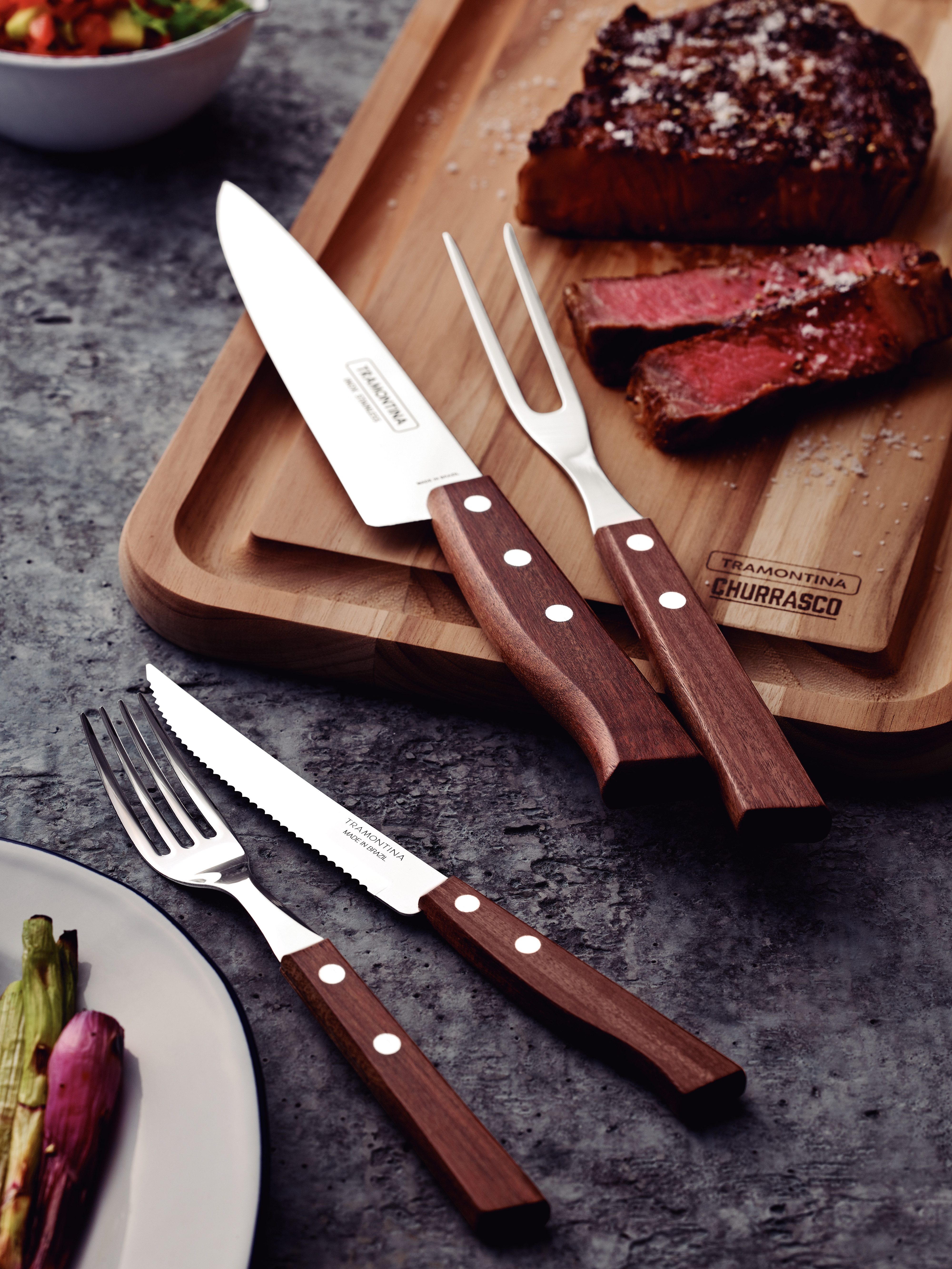 Tramontina Steakbesteck TRADICIONAL Grillbesteck, 6x Steakmesser, 6x Steakgabeln (14-tlg), 6 Personen, Edelstahl, 14-tlg., rostfreier Edelstahl, Holzgriff, inkl. Tranchierbesteck