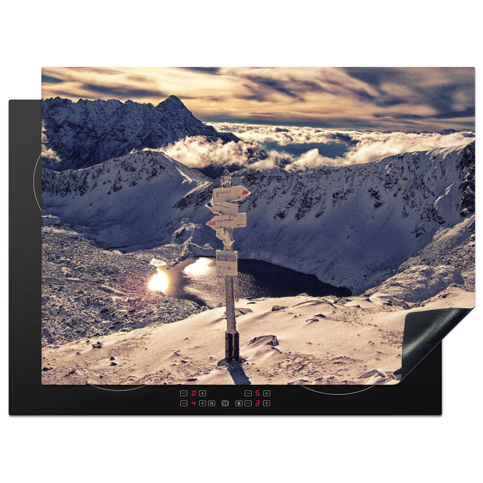 die Tal im Schneebedecktes MuchoWow cm, für Vinyl, Herdblende-/Abdeckplatte Polen, küche, Tatra-Nationalpark Schutz 71x52 (1 Induktionskochfeld in Ceranfeldabdeckung tlg),